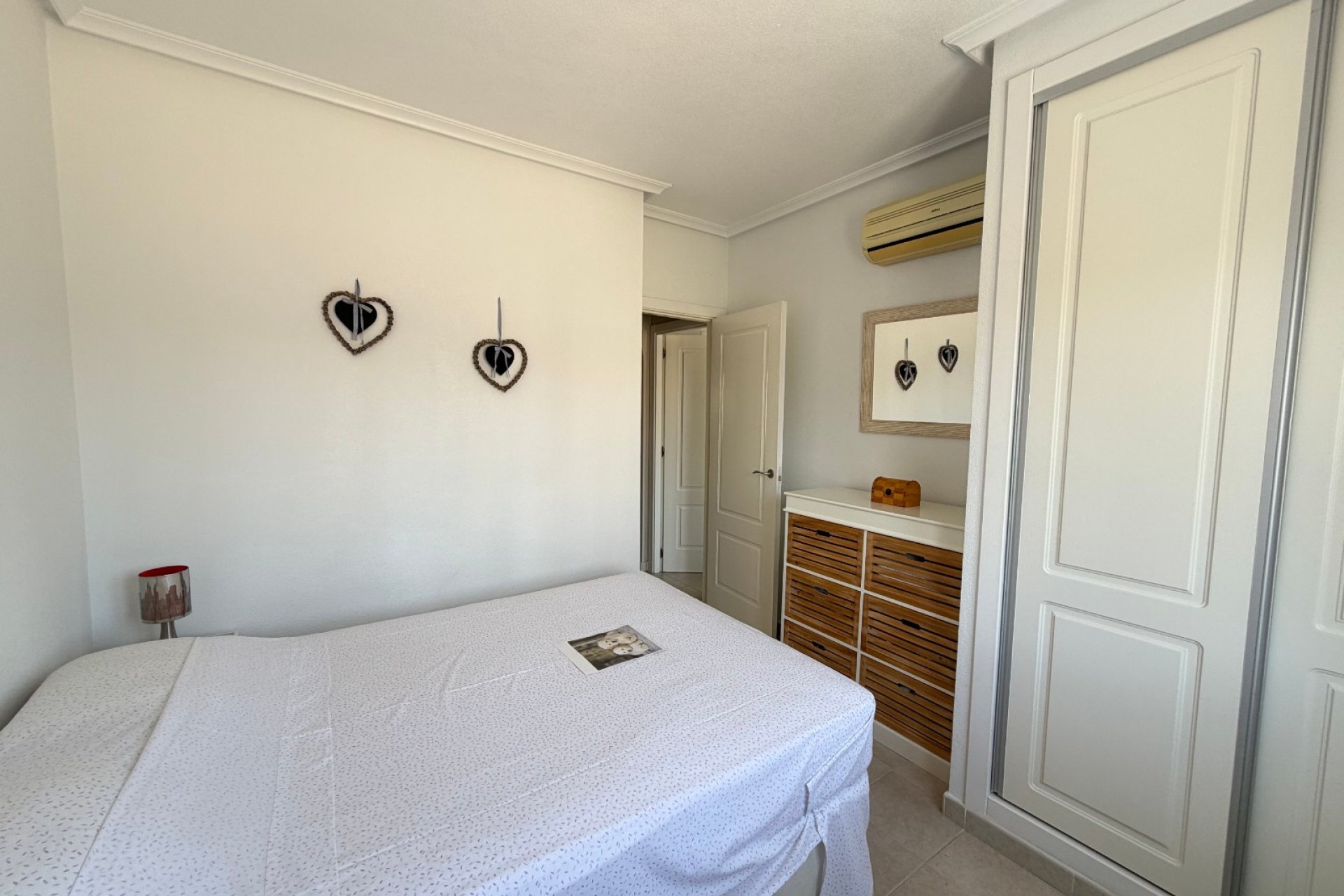 Resale - Apartment -
Jacarilla
