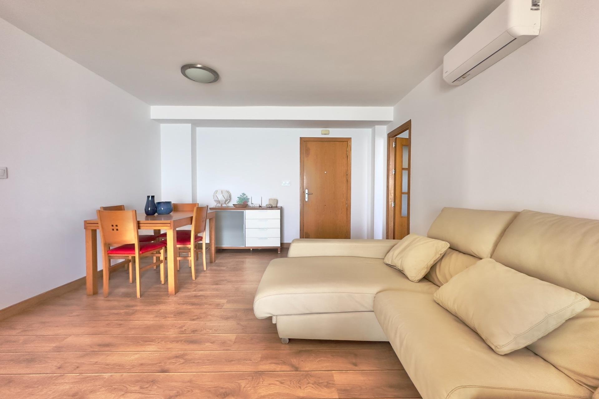 Resale - Apartment -
La Manga del Mar Menor - Playa del Esparto-Veneziola