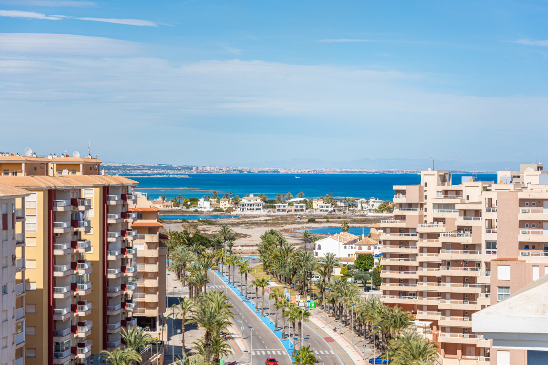 Resale - Apartment -
La Manga