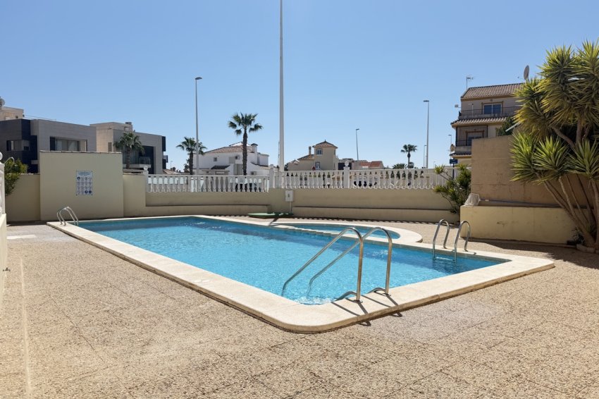 Resale - Apartment -
La Zenia