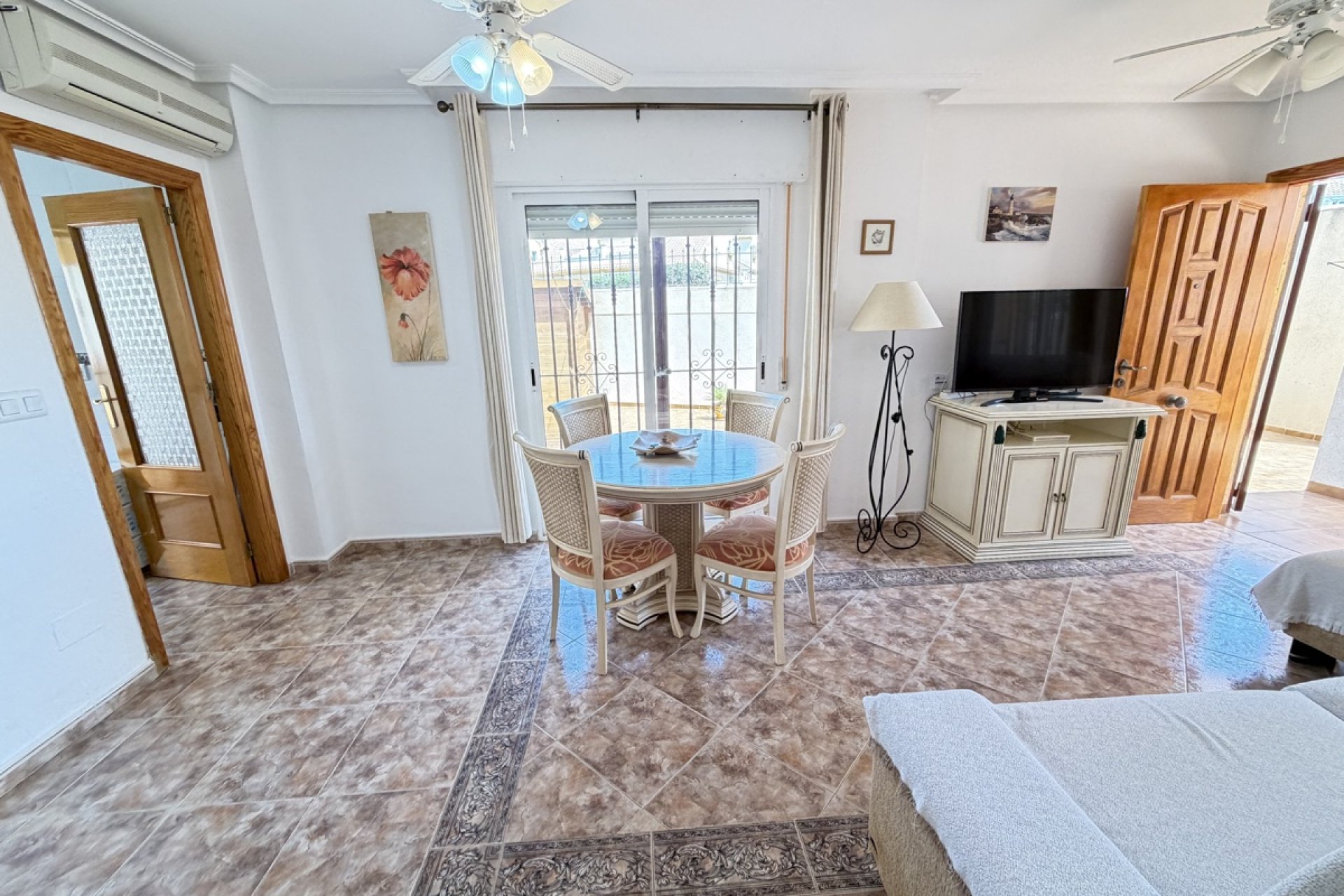 Resale - Apartment -
La Zenia