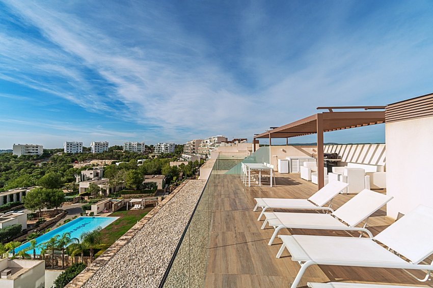 Resale - Apartment -
Las Colinas Golf - Las Colinas