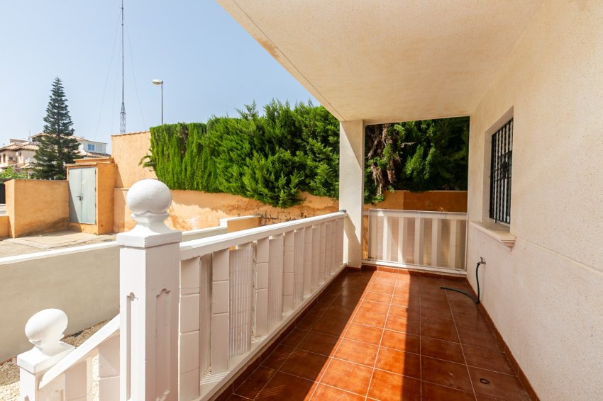 Resale - Apartment -
Lomas de Cabo Roig
