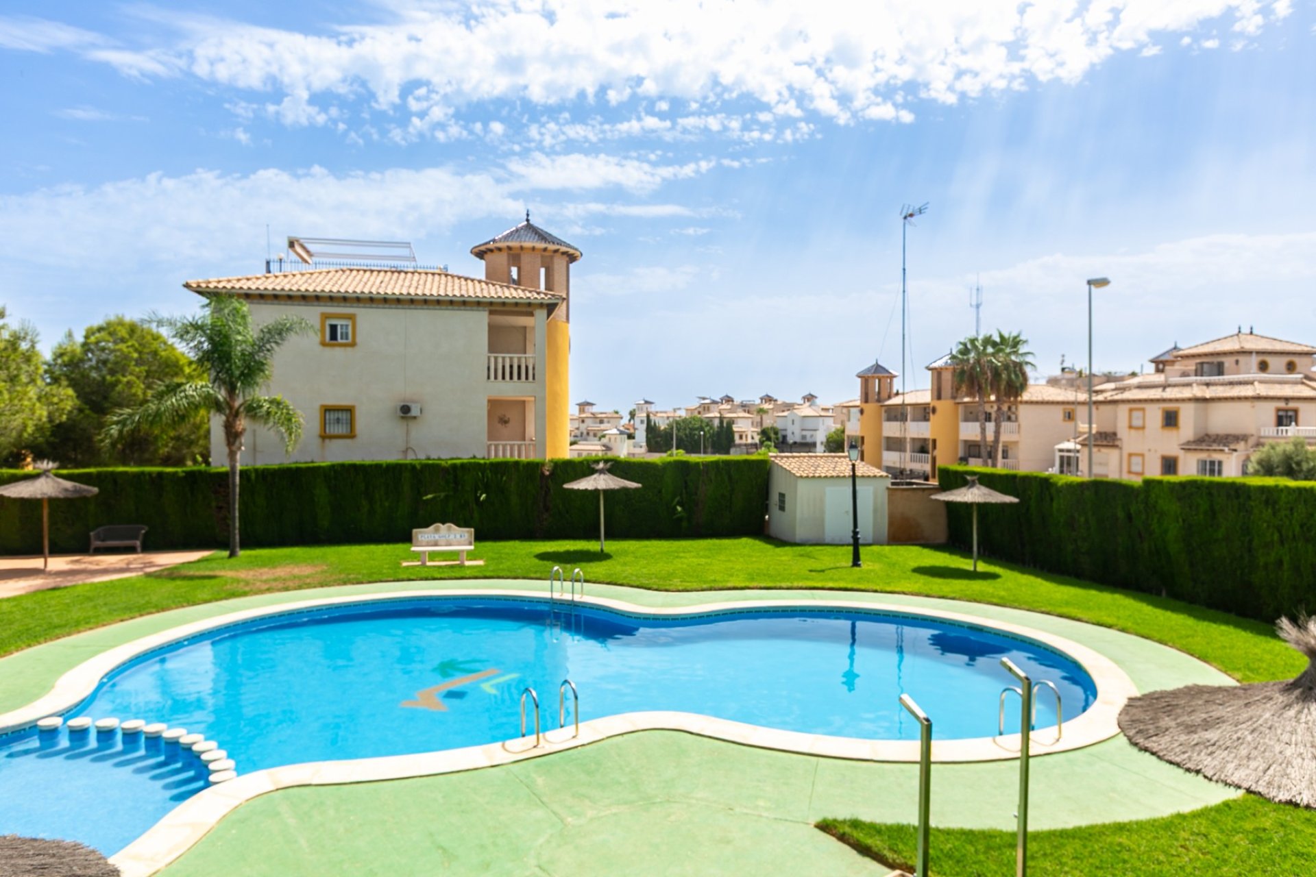 Resale - Apartment -
Lomas de Cabo Roig