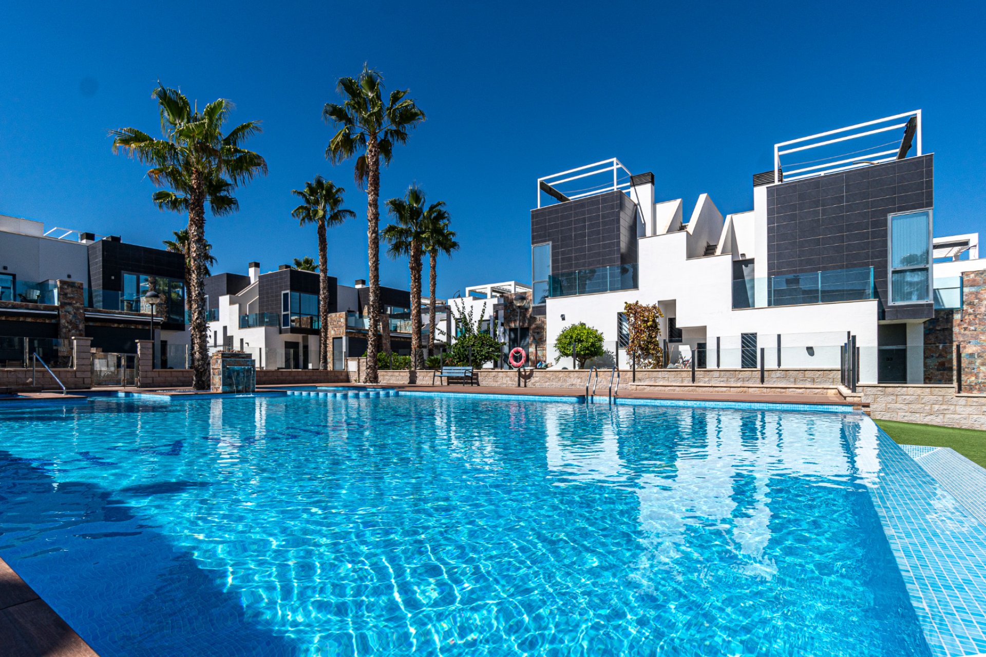 Resale - Apartment -
Lomas de Cabo Roig