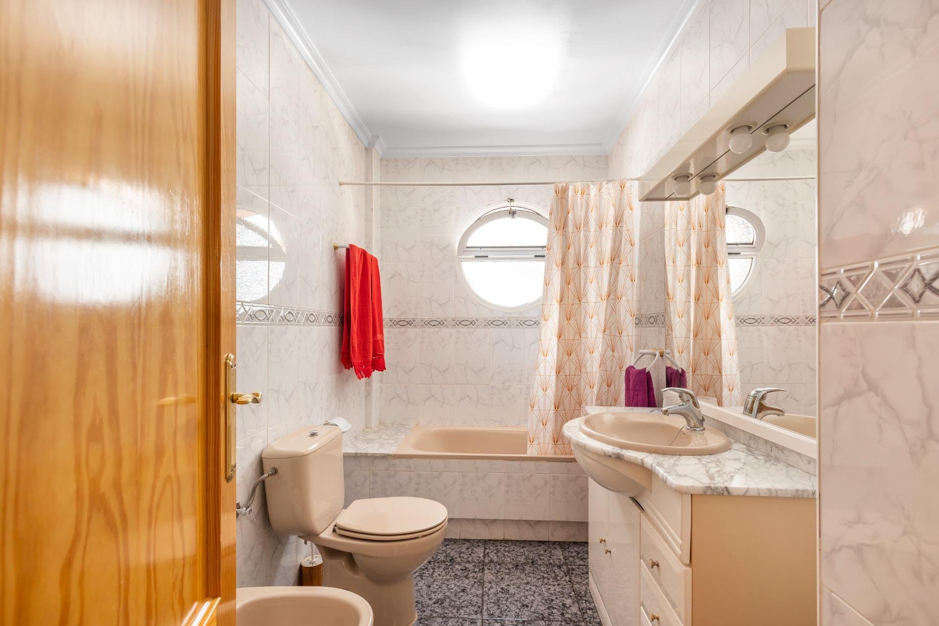 Resale - Apartment -
Los Alcázares - Centro