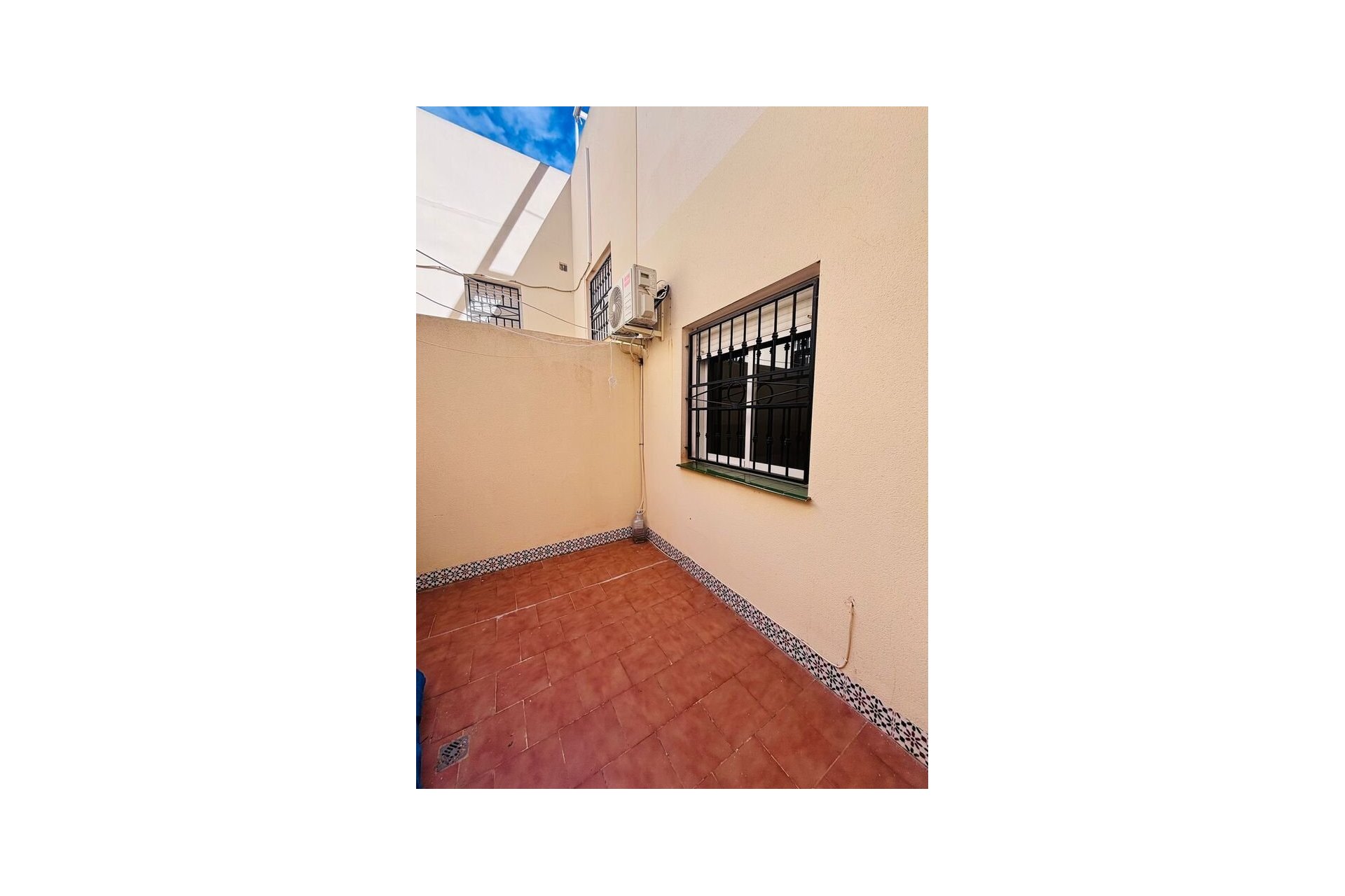 Resale - Apartment -
Los Altos - Dream Hills - Dream Hills 2