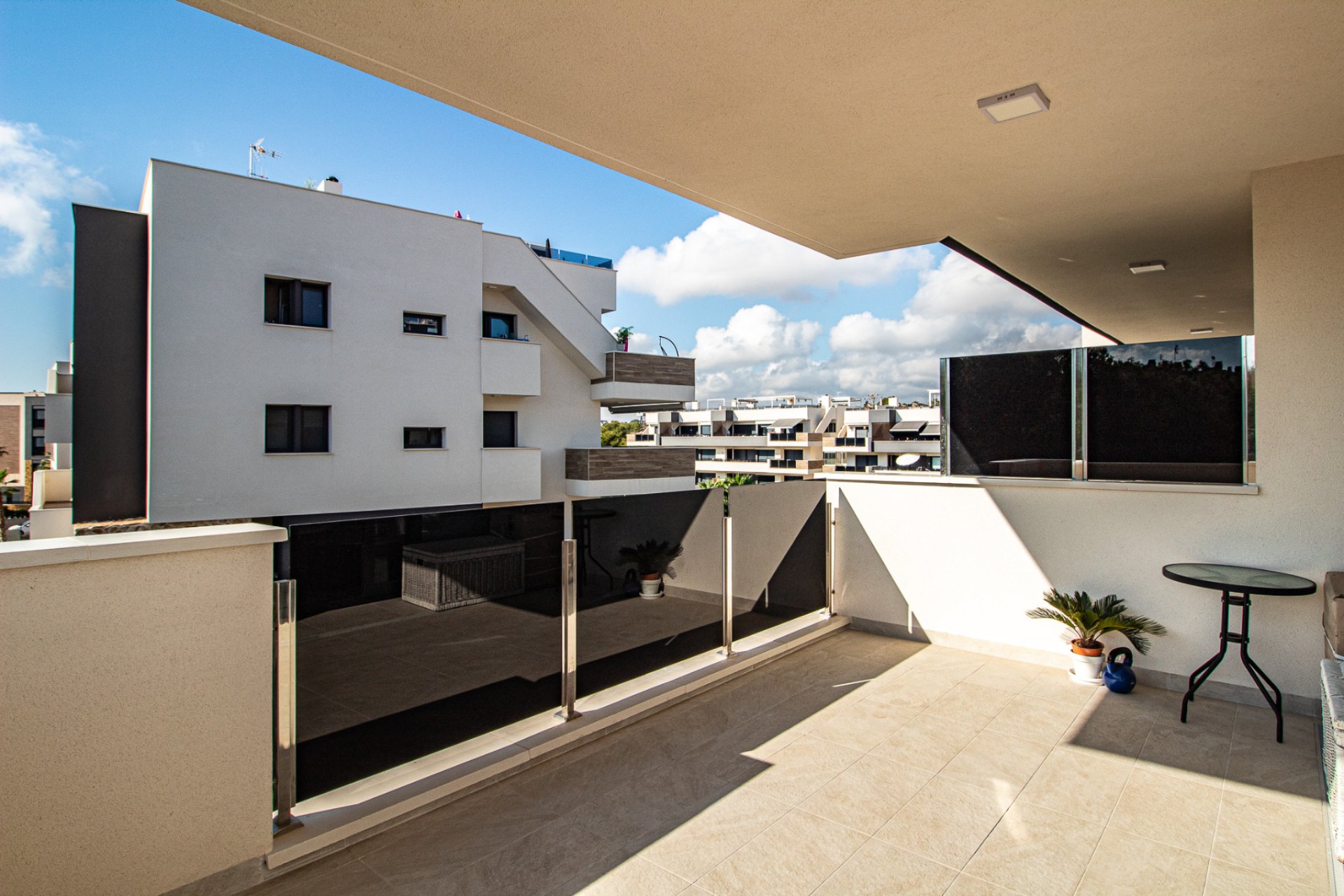 Resale - Apartment -
Los Altos