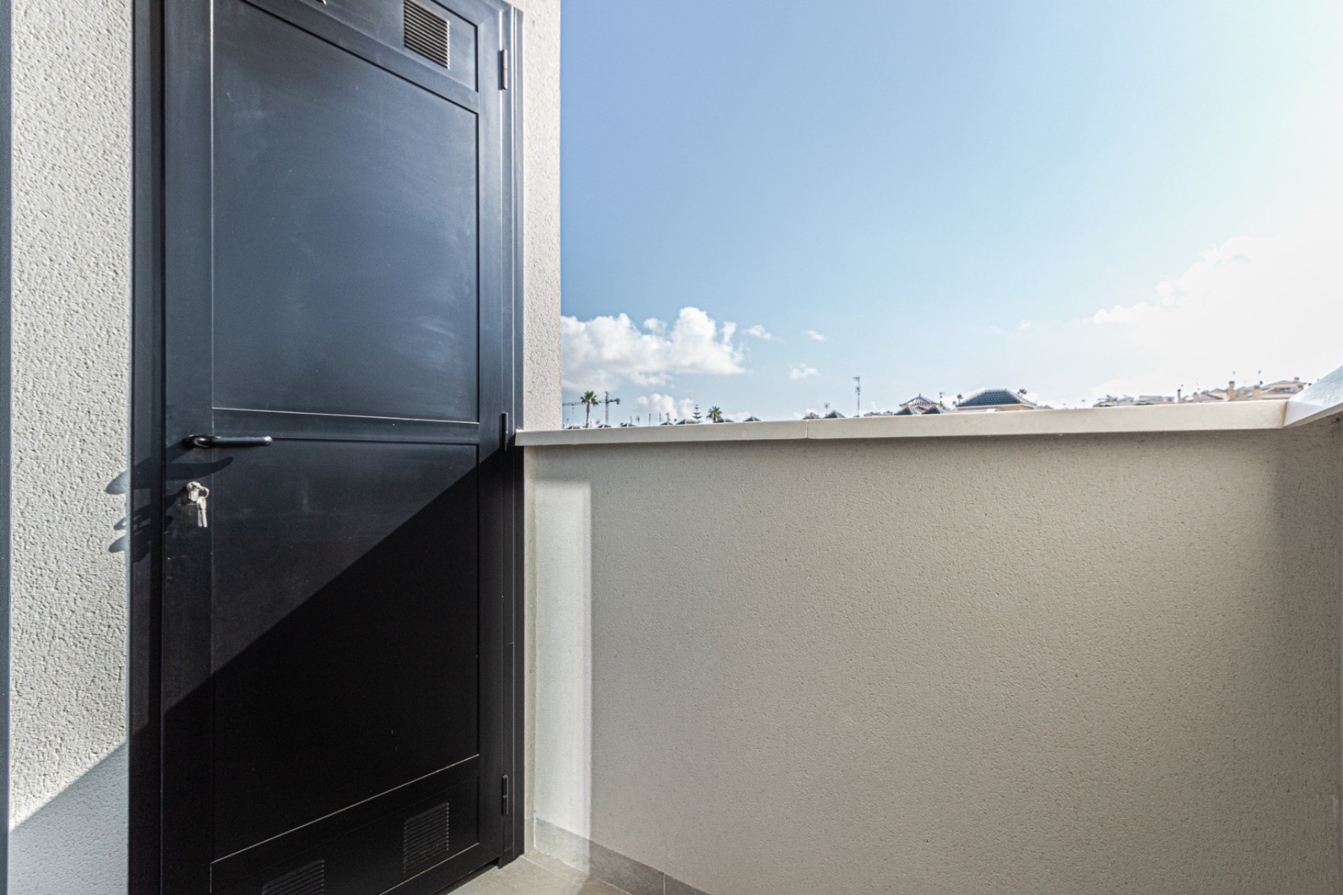 Resale - Apartment -
Los Altos