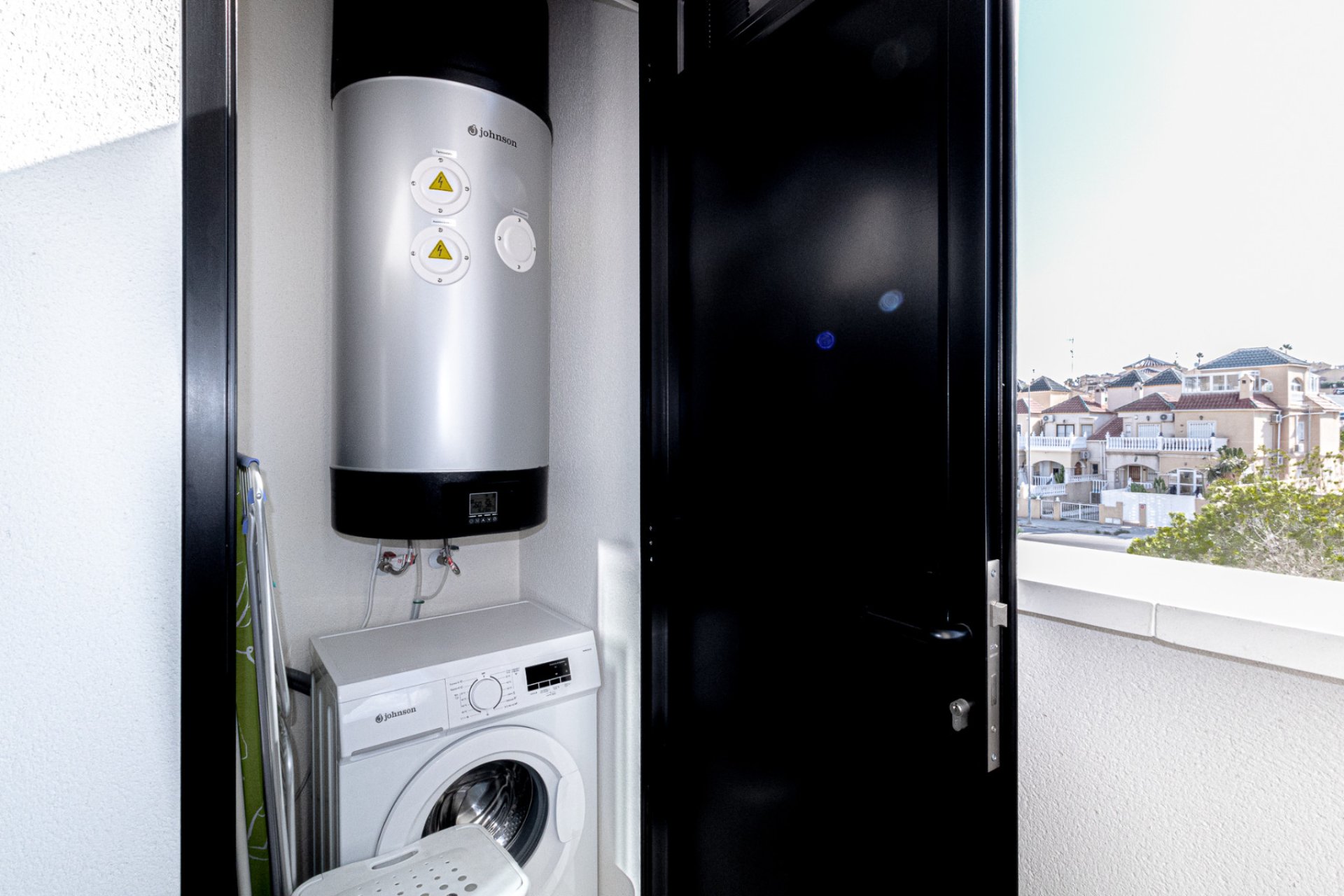 Resale - Apartment -
Los Altos