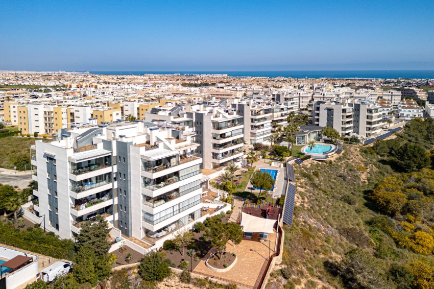 Resale - Apartment -
Los Dolses - Pimienta