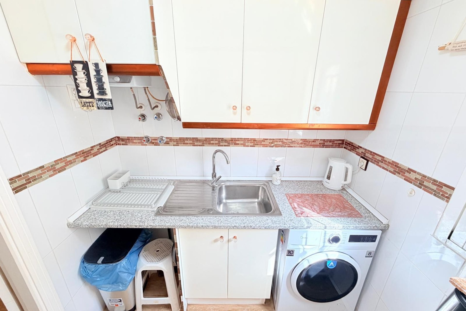 Resale - Apartment -
Los Montesinos - La Herrada