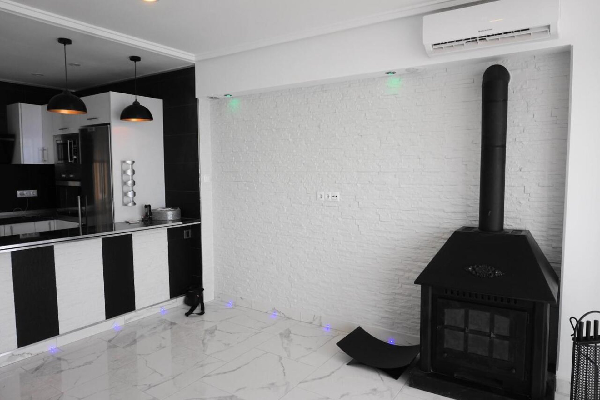 Resale - Apartment -
Los Urrutias