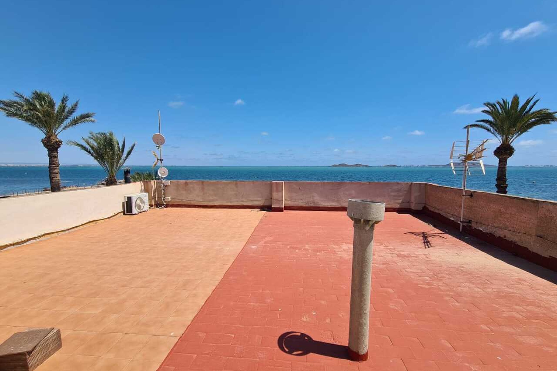 Resale - Apartment -
Los Urrutias