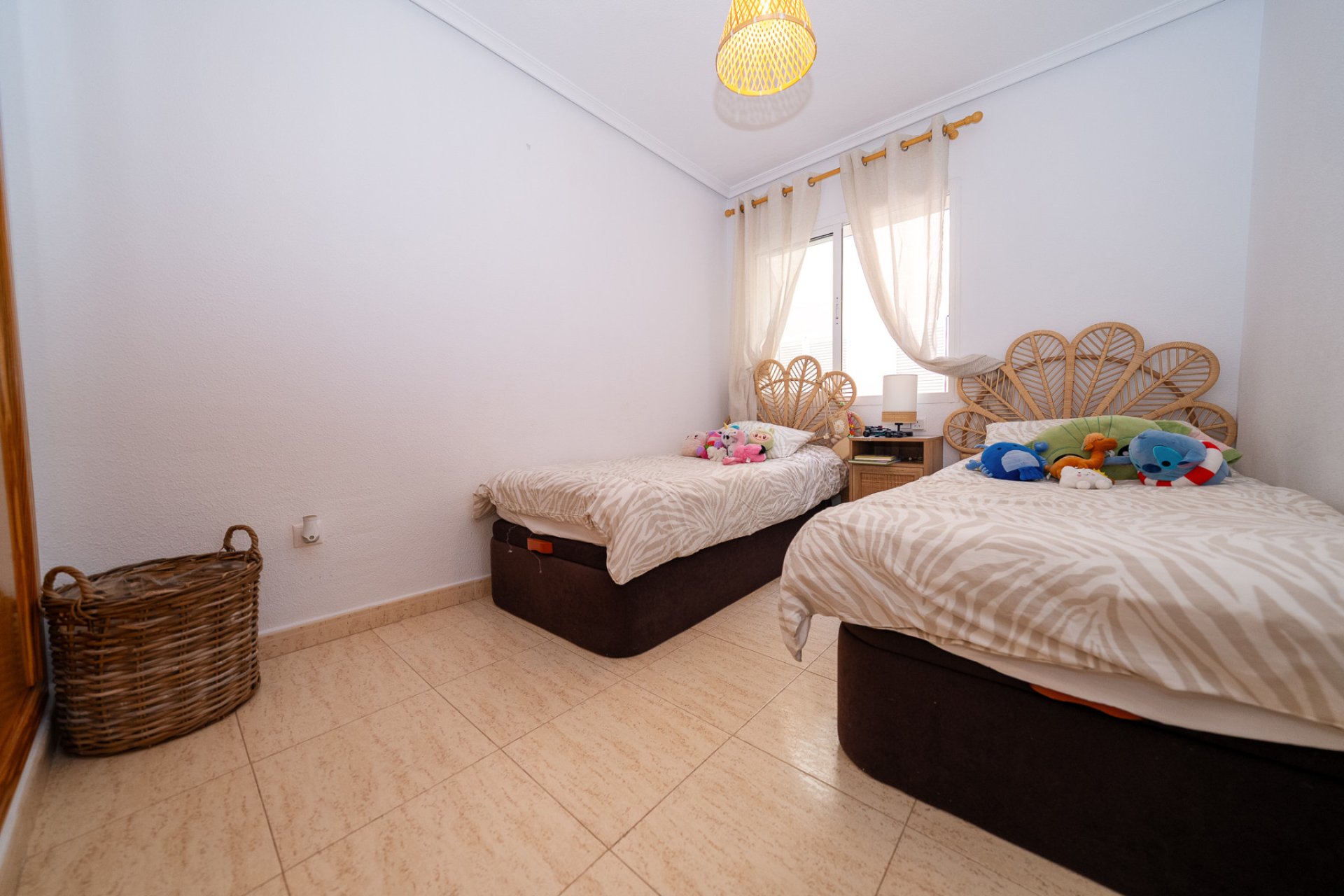 Resale - Apartment -
Mil Palmeras - Riomar
