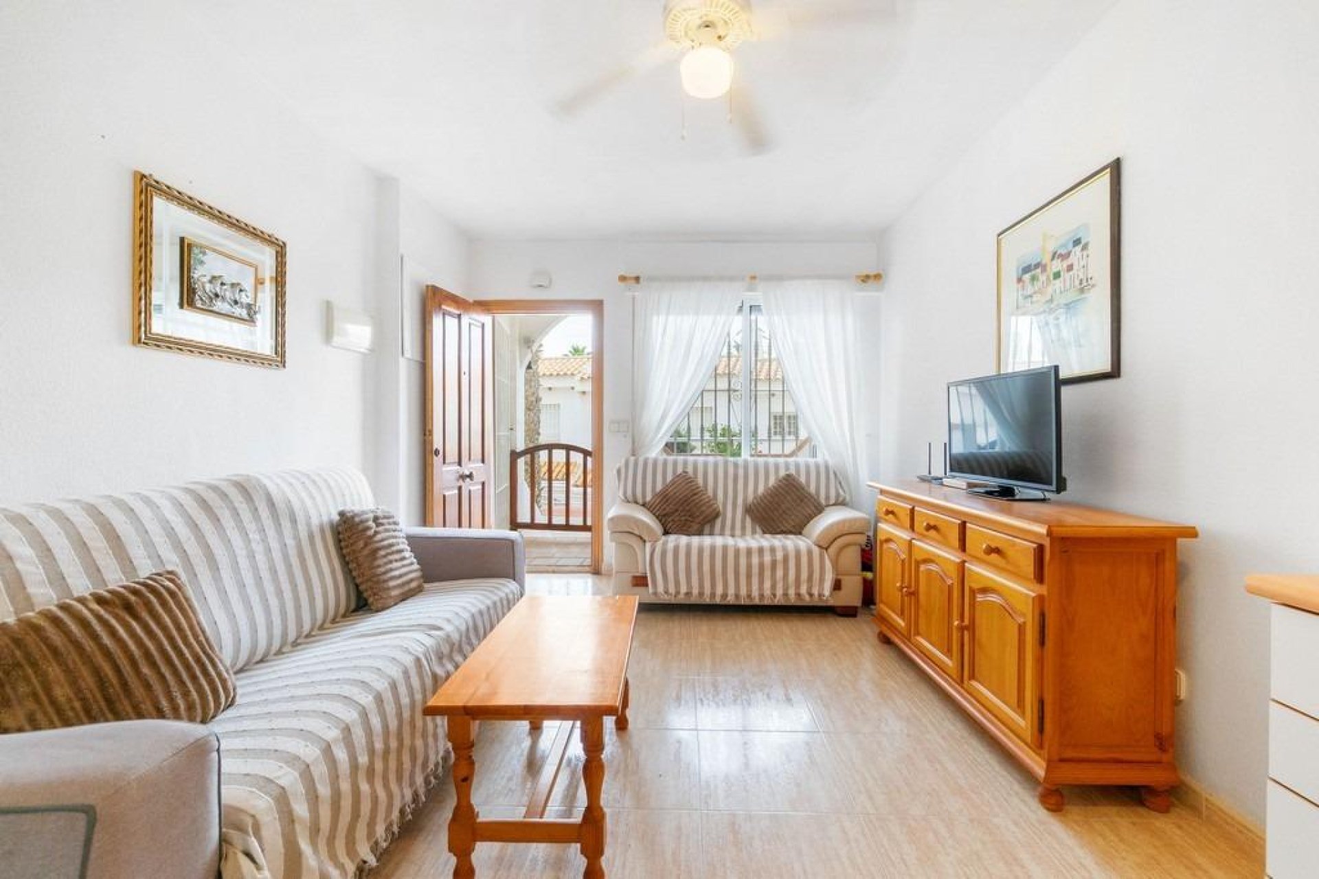 Resale - Apartment -
Orihuela Costa - Aguamarina