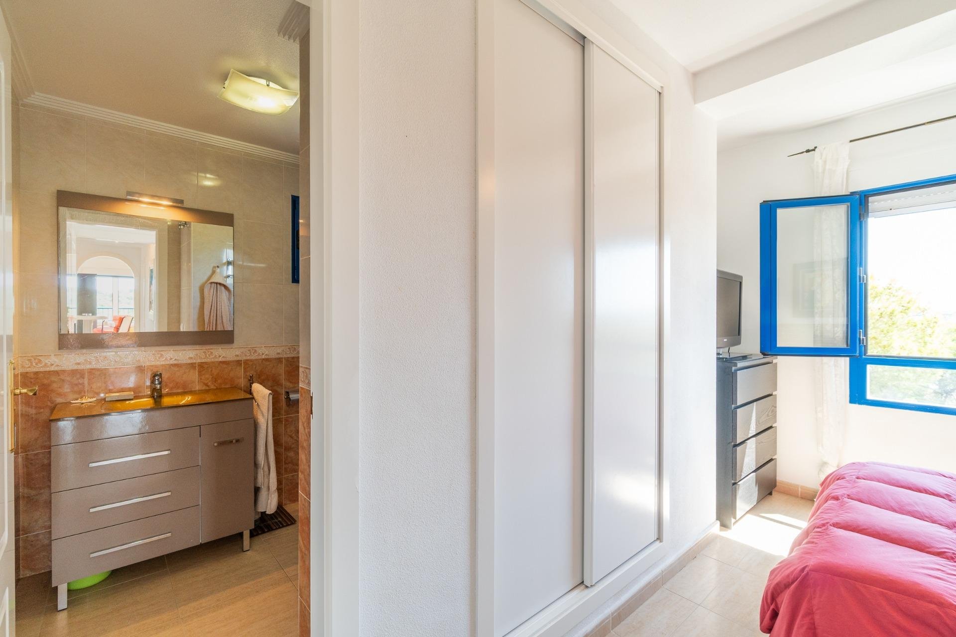 Resale - Apartment -
Orihuela Costa - Altos de Campoamor