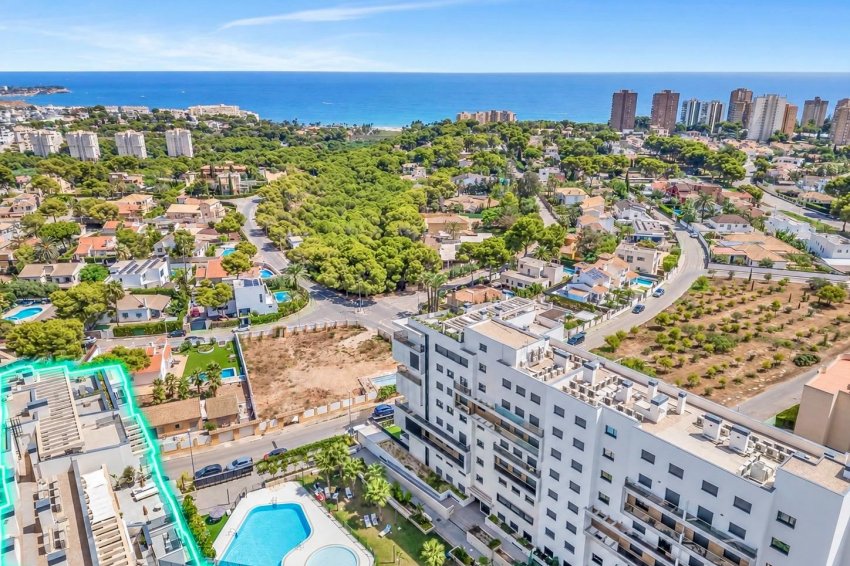 Resale - Apartment -
Orihuela Costa - Altos de Campoamor