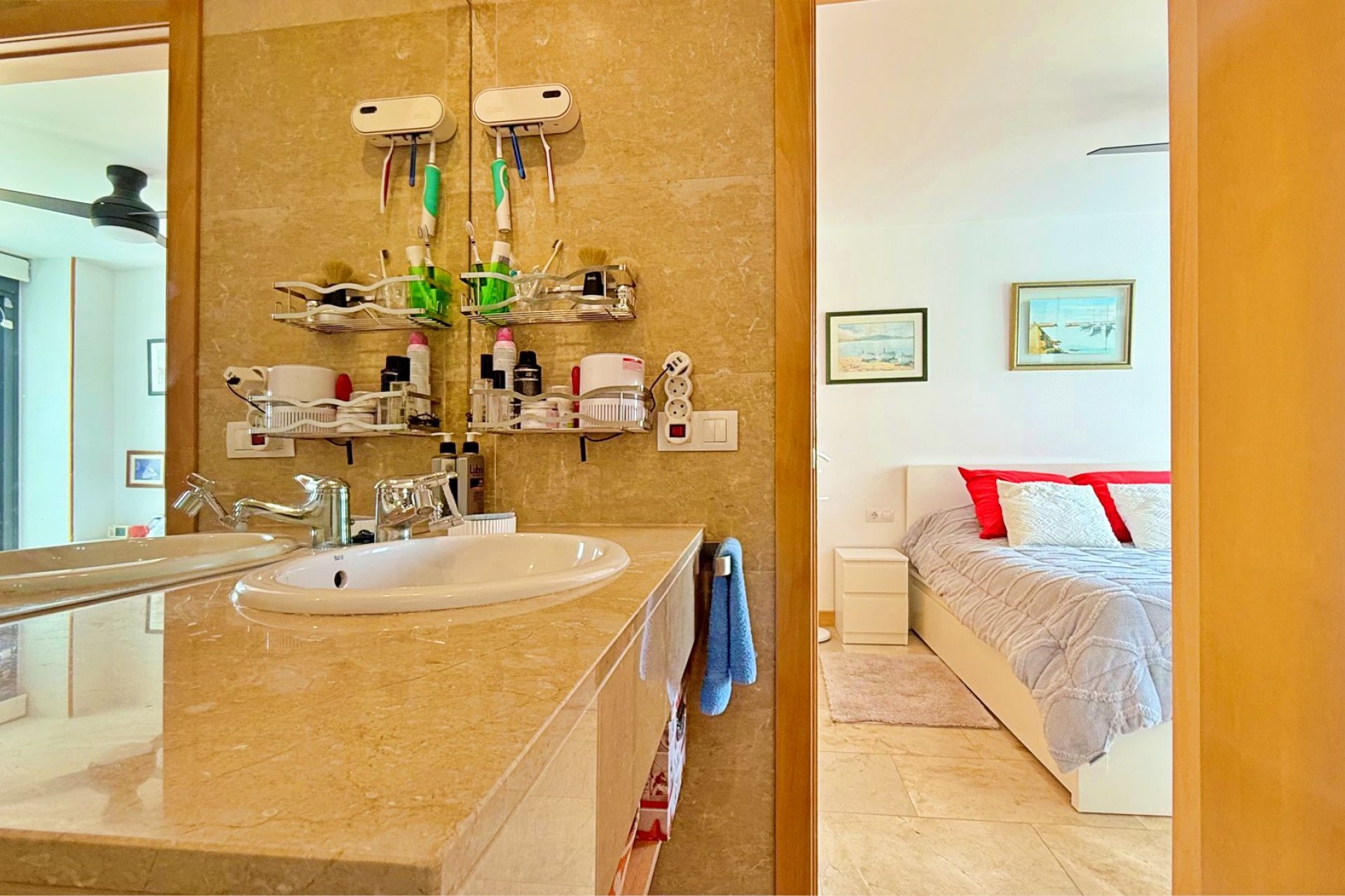 Resale - Apartment -
Orihuela Costa - Campoamor