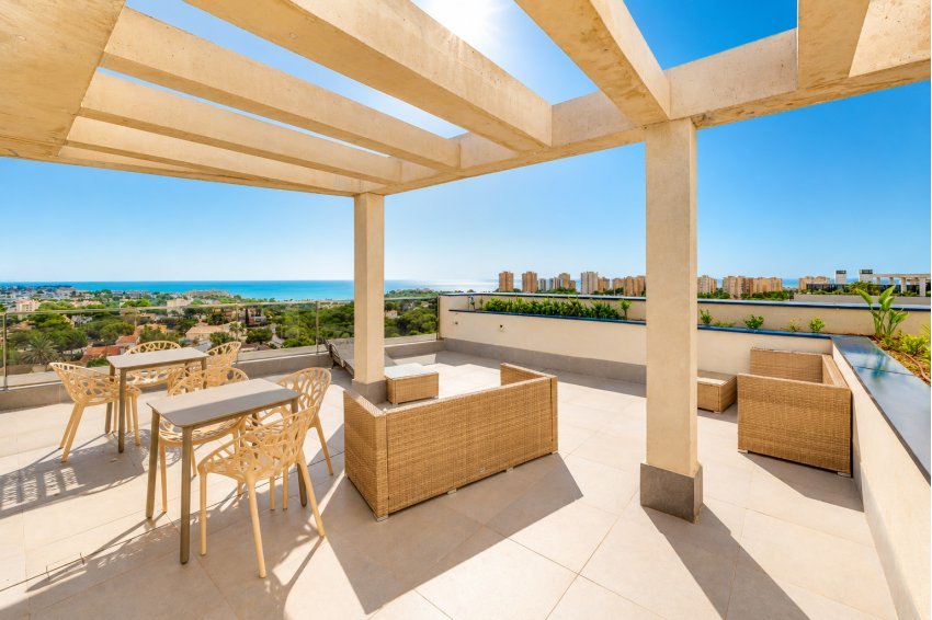 Resale - Apartment -
Orihuela Costa - Campoamor