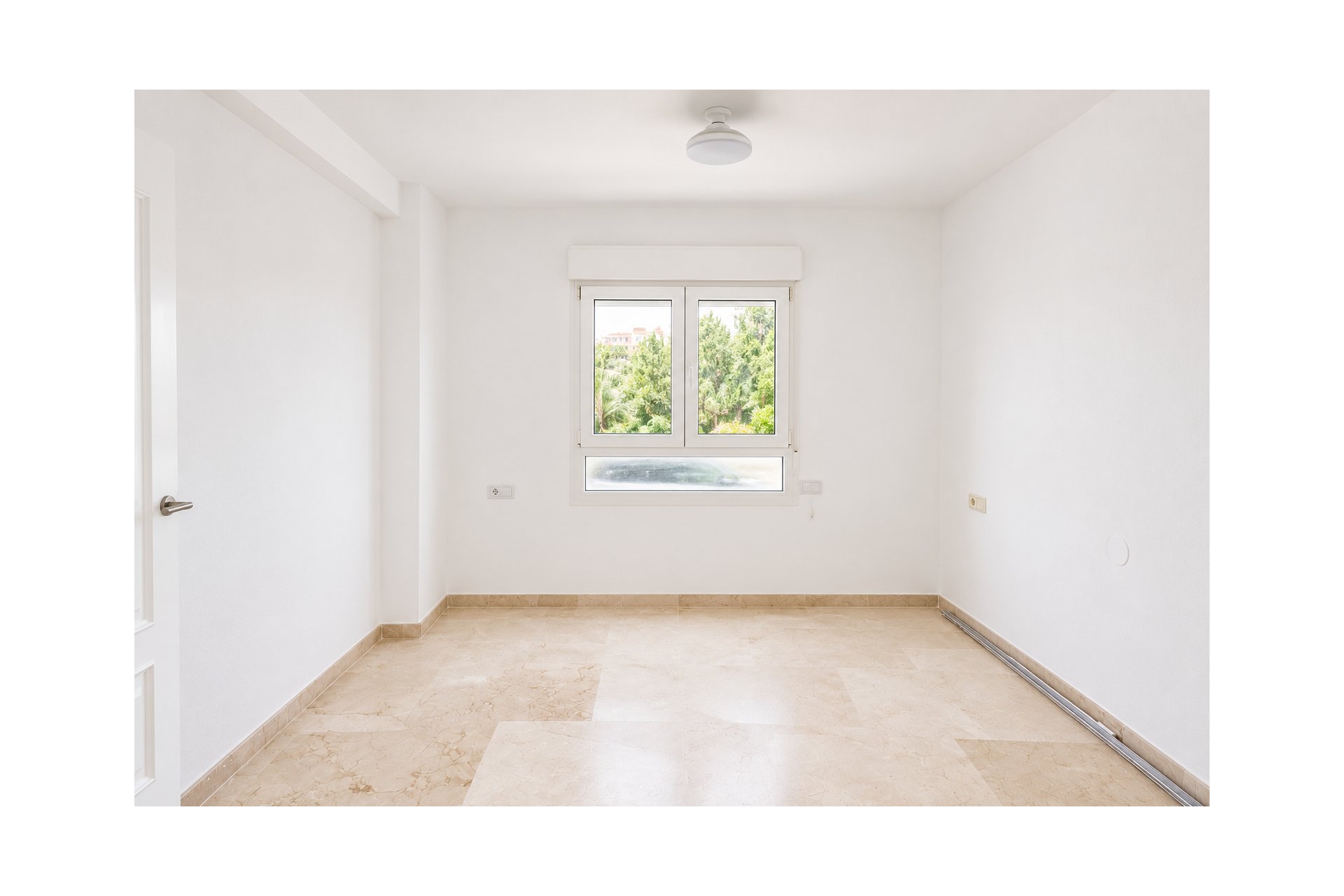Resale - Apartment -
Orihuela Costa - Campoamor