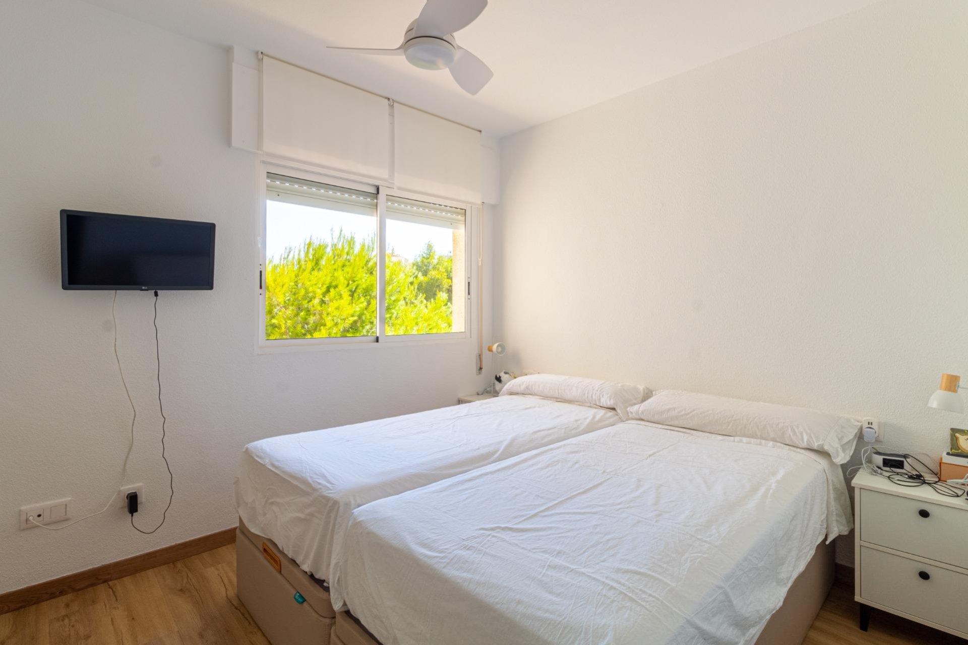 Resale - Apartment -
Orihuela Costa - Campoamor
