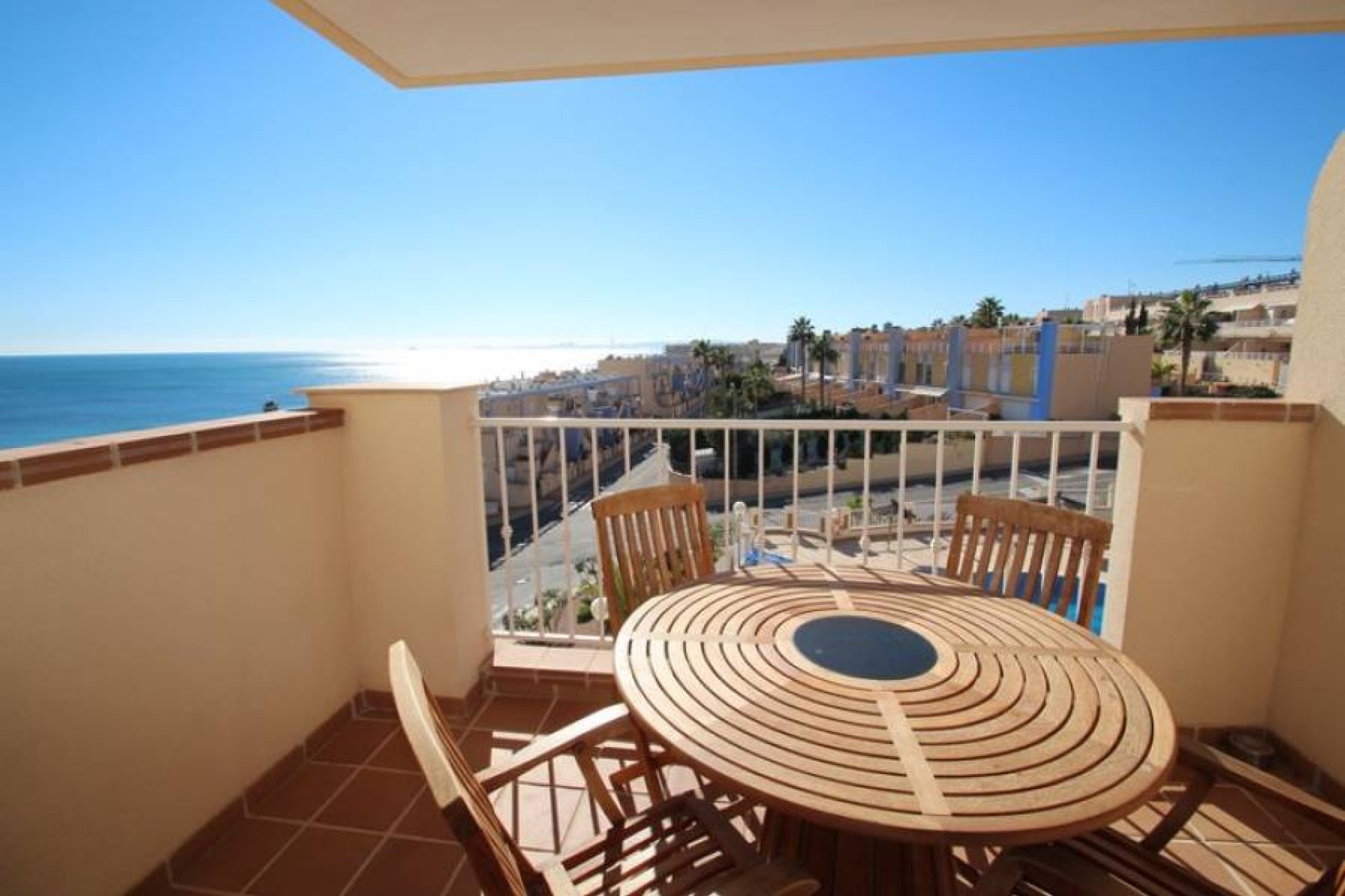 Resale - Apartment -
Orihuela Costa - Campoamor