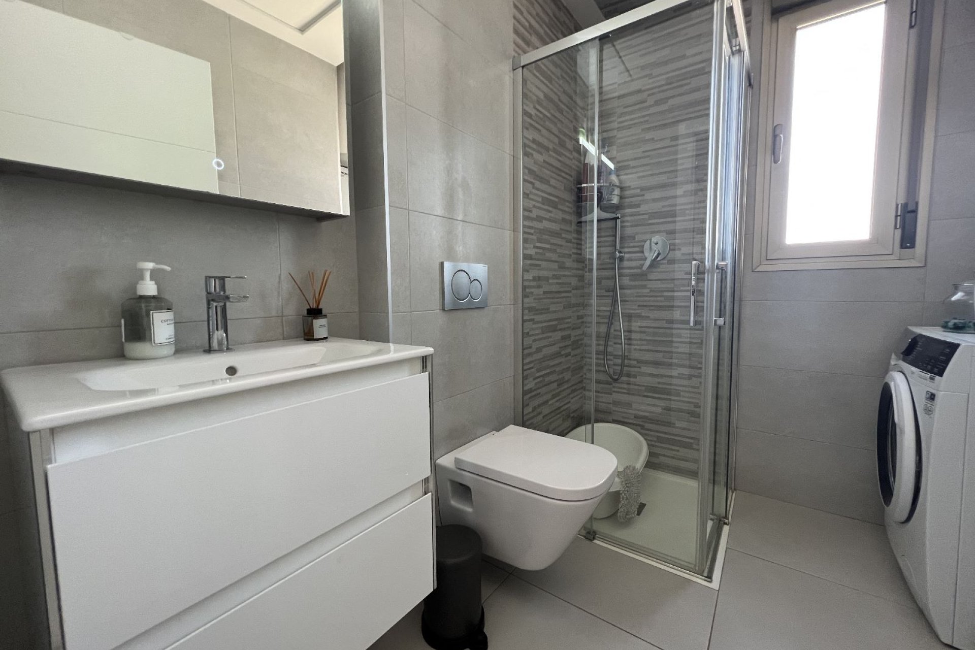 Resale - Apartment -
Orihuela Costa - Costa Blanca Sur