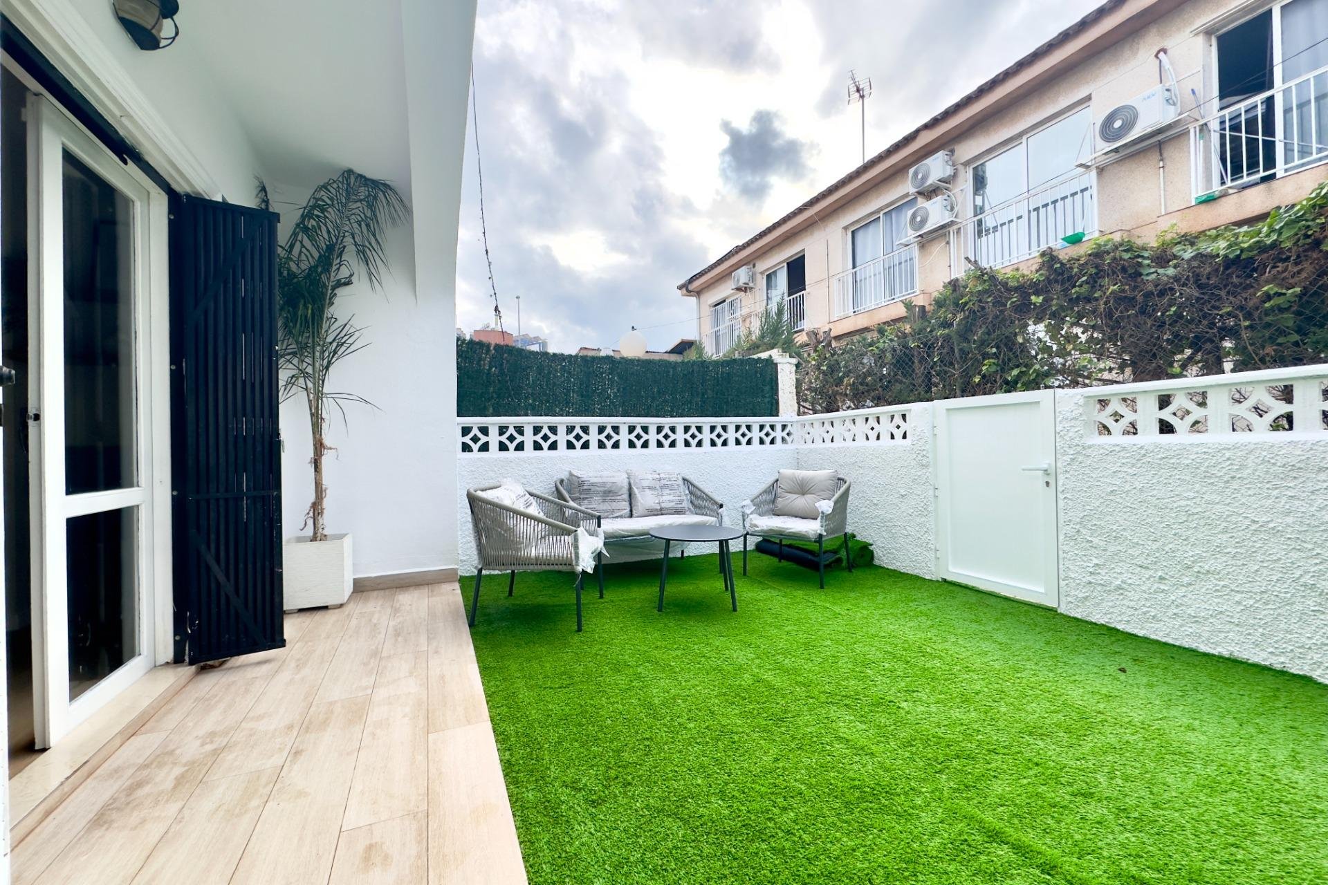 Resale - Apartment -
Orihuela Costa - La Regia