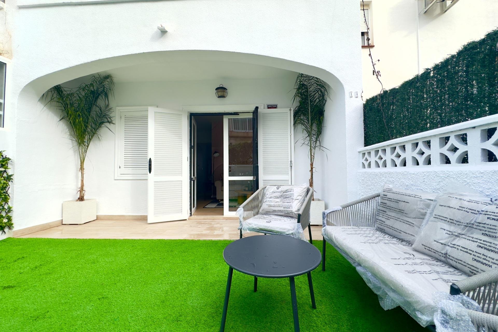 Resale - Apartment -
Orihuela Costa - La Regia