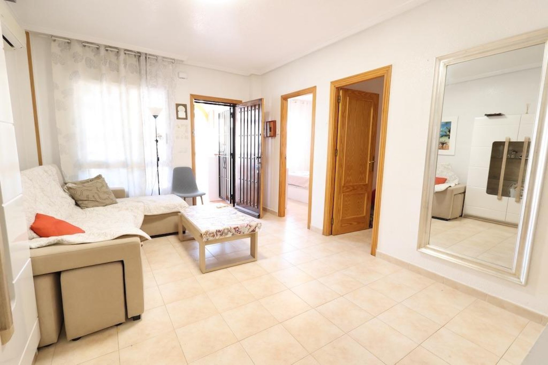 Resale - Apartment -
Orihuela Costa - La Zenia