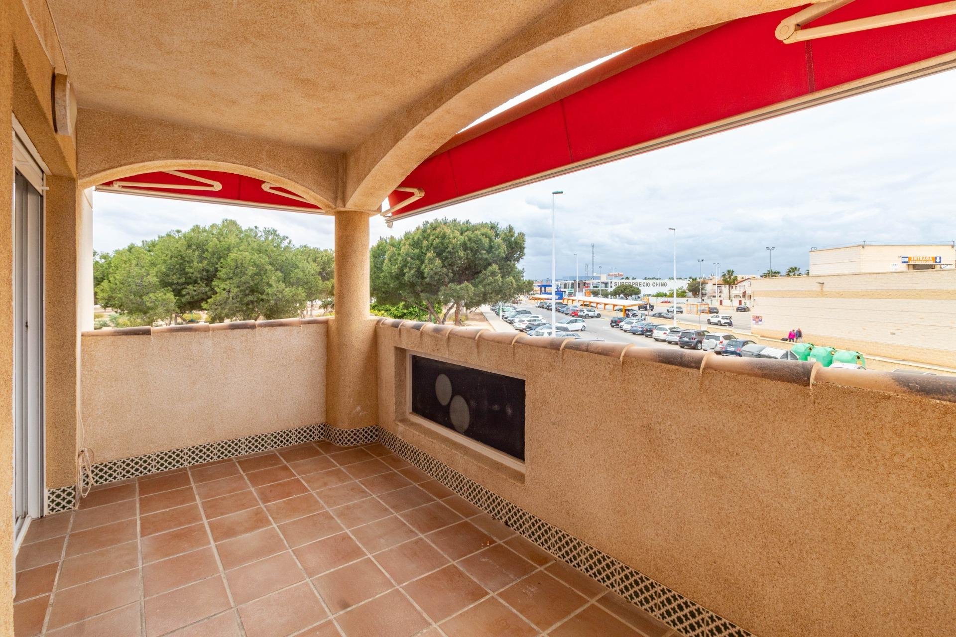 Resale - Apartment -
Orihuela Costa - La Zenia