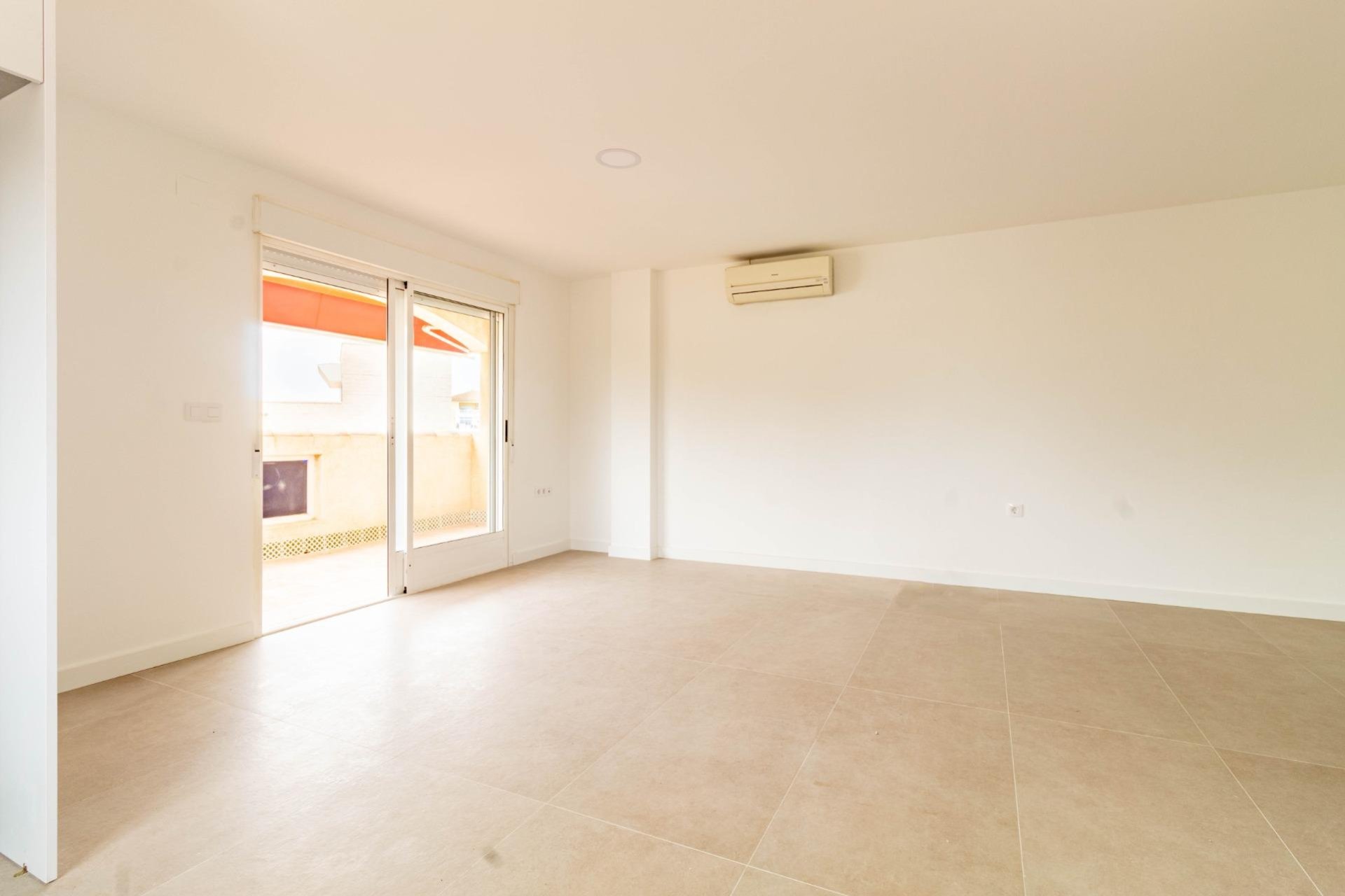 Resale - Apartment -
Orihuela Costa - La Zenia