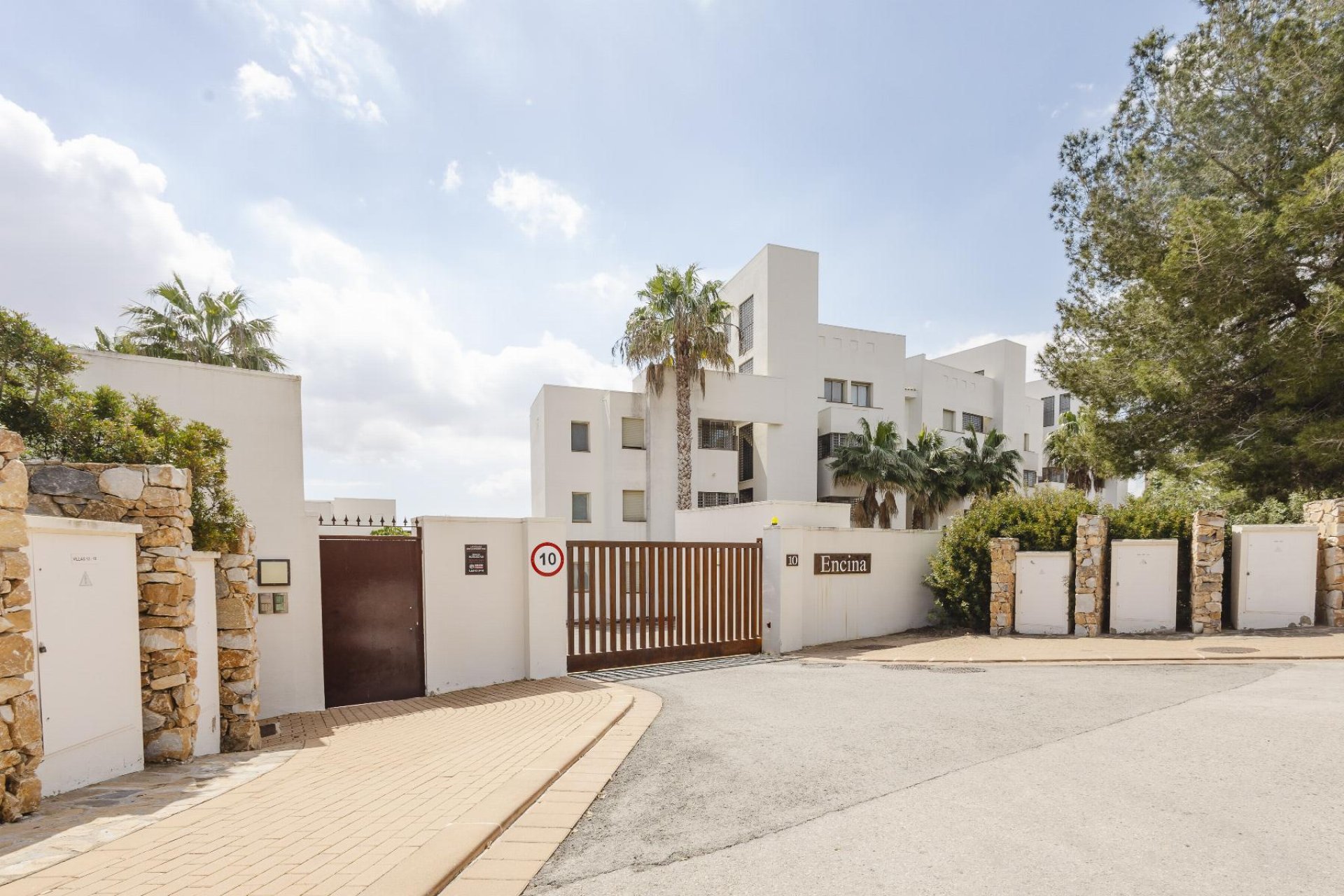 Resale - Apartment -
Orihuela Costa - Las Colinas Golf