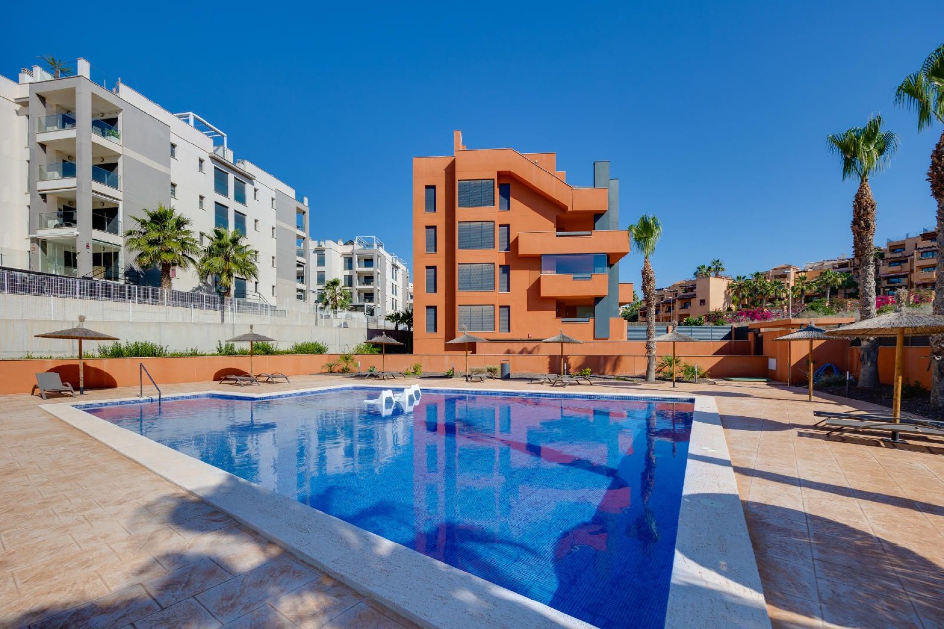 Resale - Apartment -
Orihuela Costa - Las Filipinas