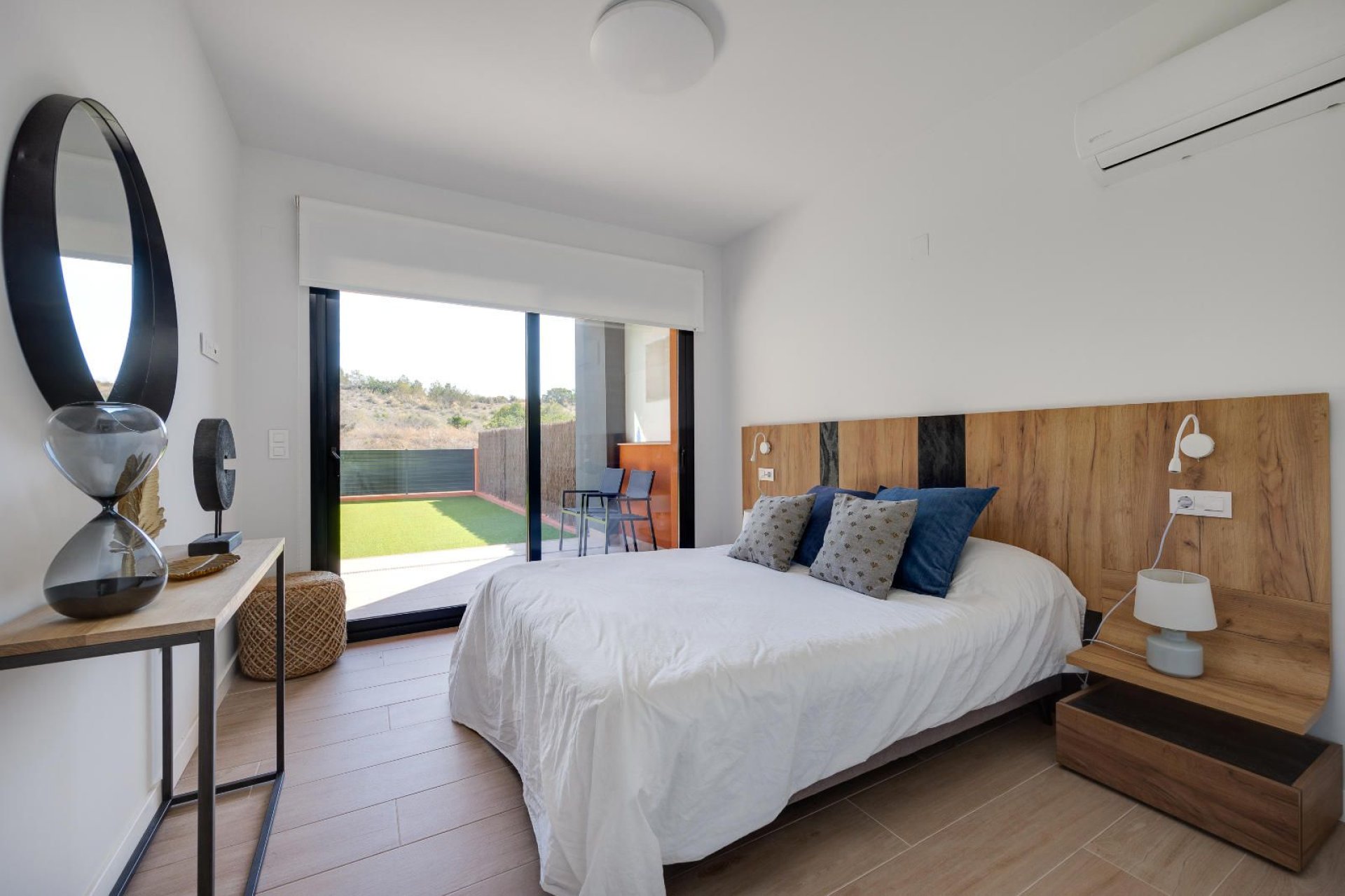 Resale - Apartment -
Orihuela Costa - Las Filipinas