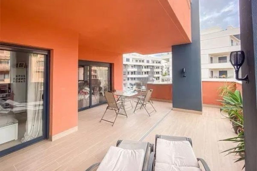 Resale - Apartment -
Orihuela Costa - Las Filipinas