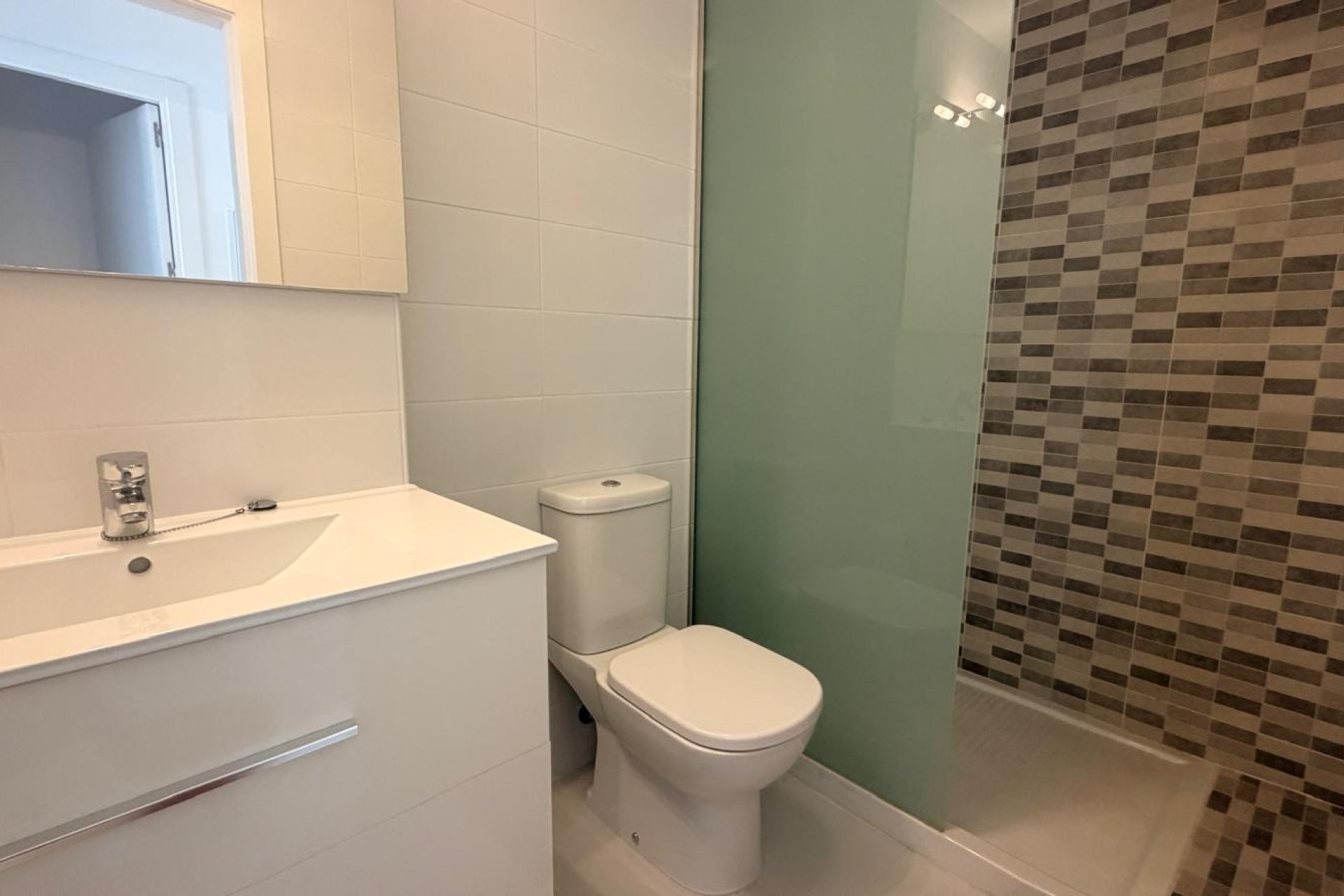 Resale - Apartment -
Orihuela Costa - Lomas de Cabo Roig
