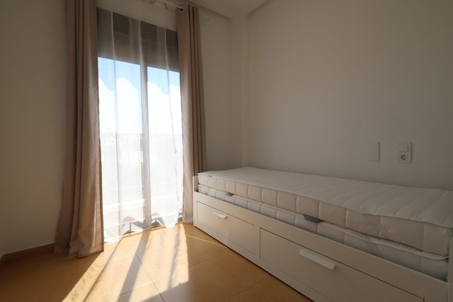 Resale - Apartment -
Orihuela Costa - Lomas de Cabo Roig