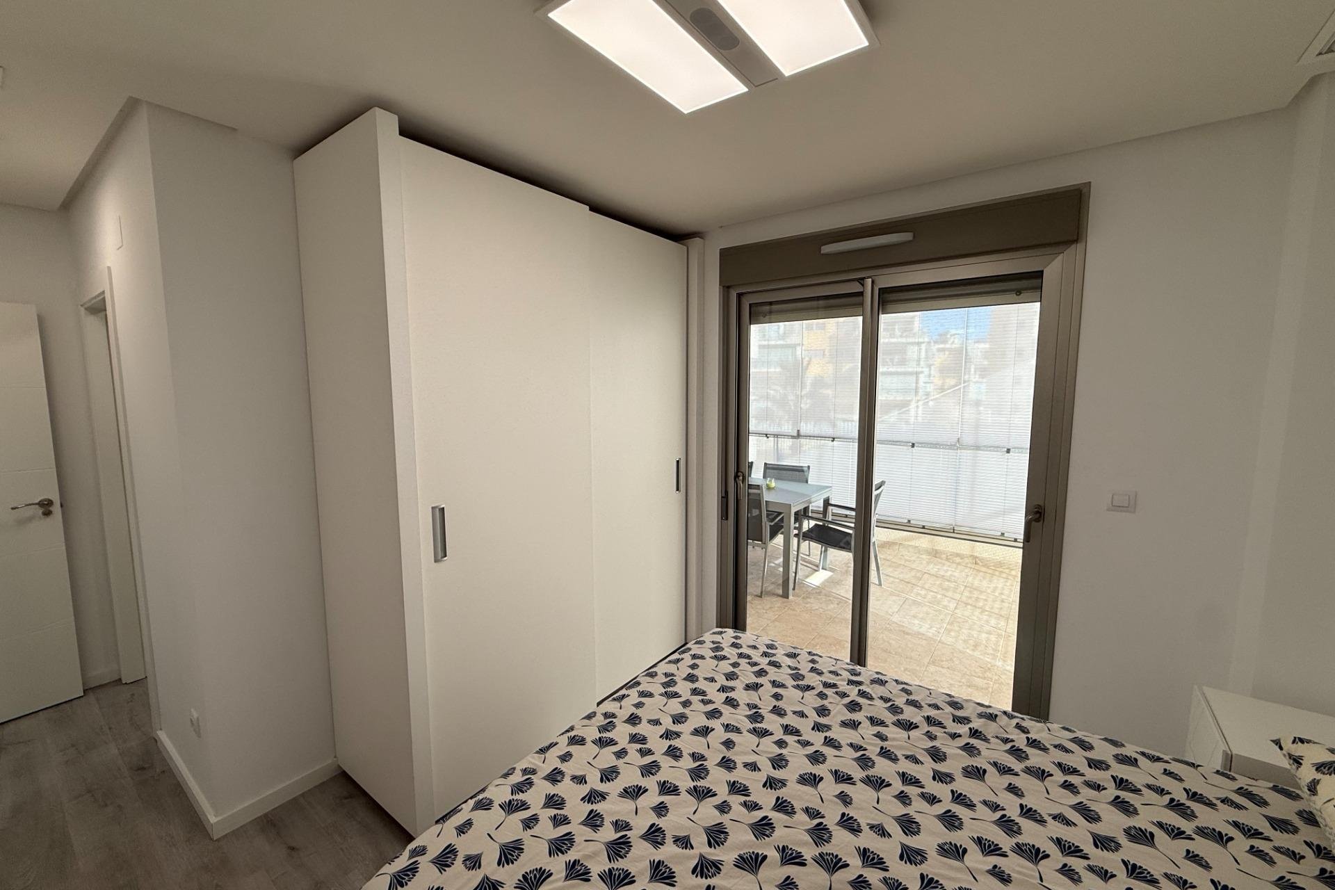 Resale - Apartment -
Orihuela Costa - Los Dolses