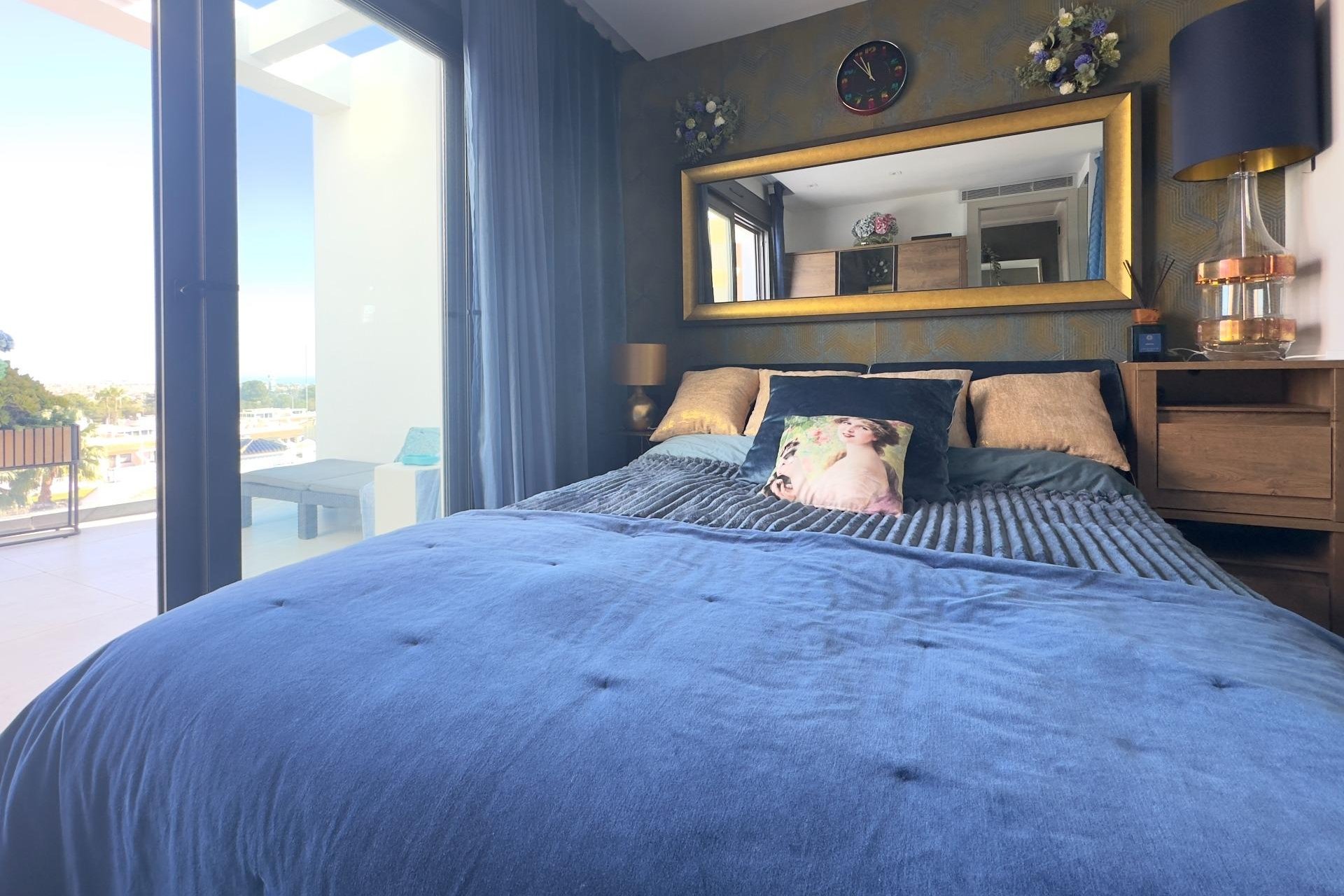 Resale - Apartment -
Orihuela Costa - Los Dolses