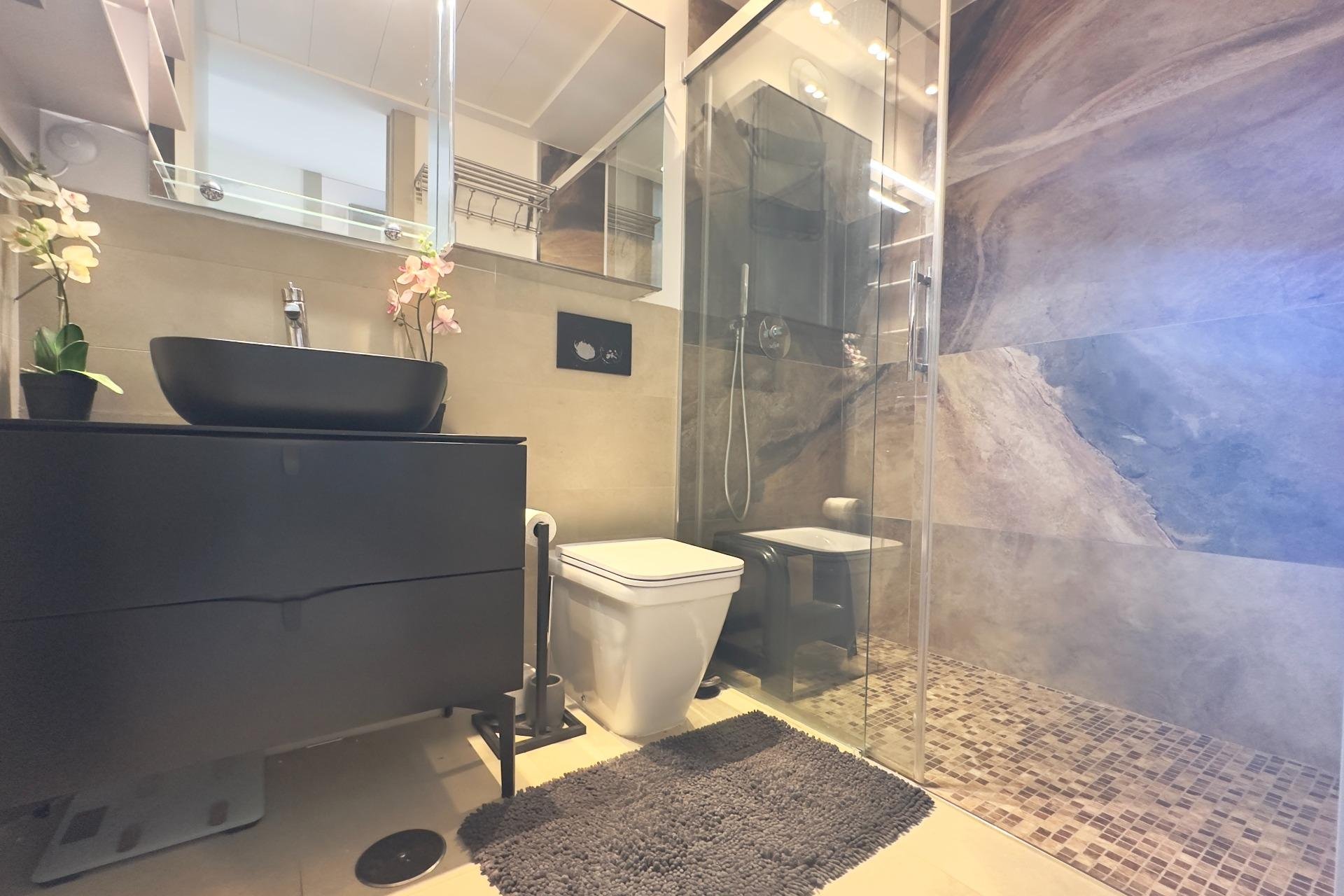 Resale - Apartment -
Orihuela Costa - Los Dolses