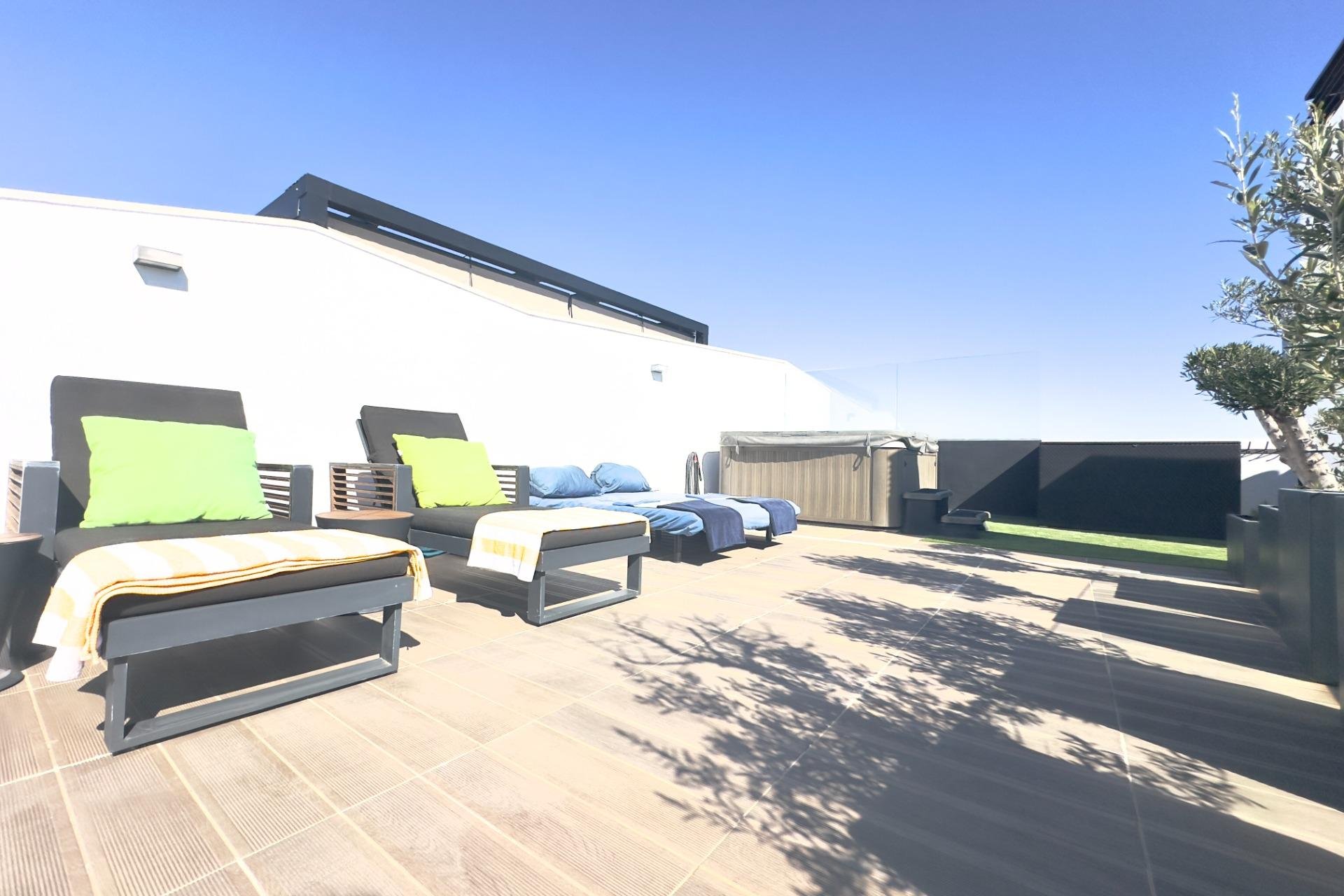 Resale - Apartment -
Orihuela Costa - Los Dolses