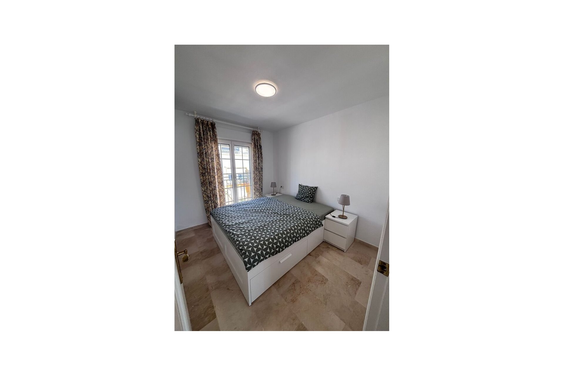 Resale - Apartment -
Orihuela Costa - Los Dolses