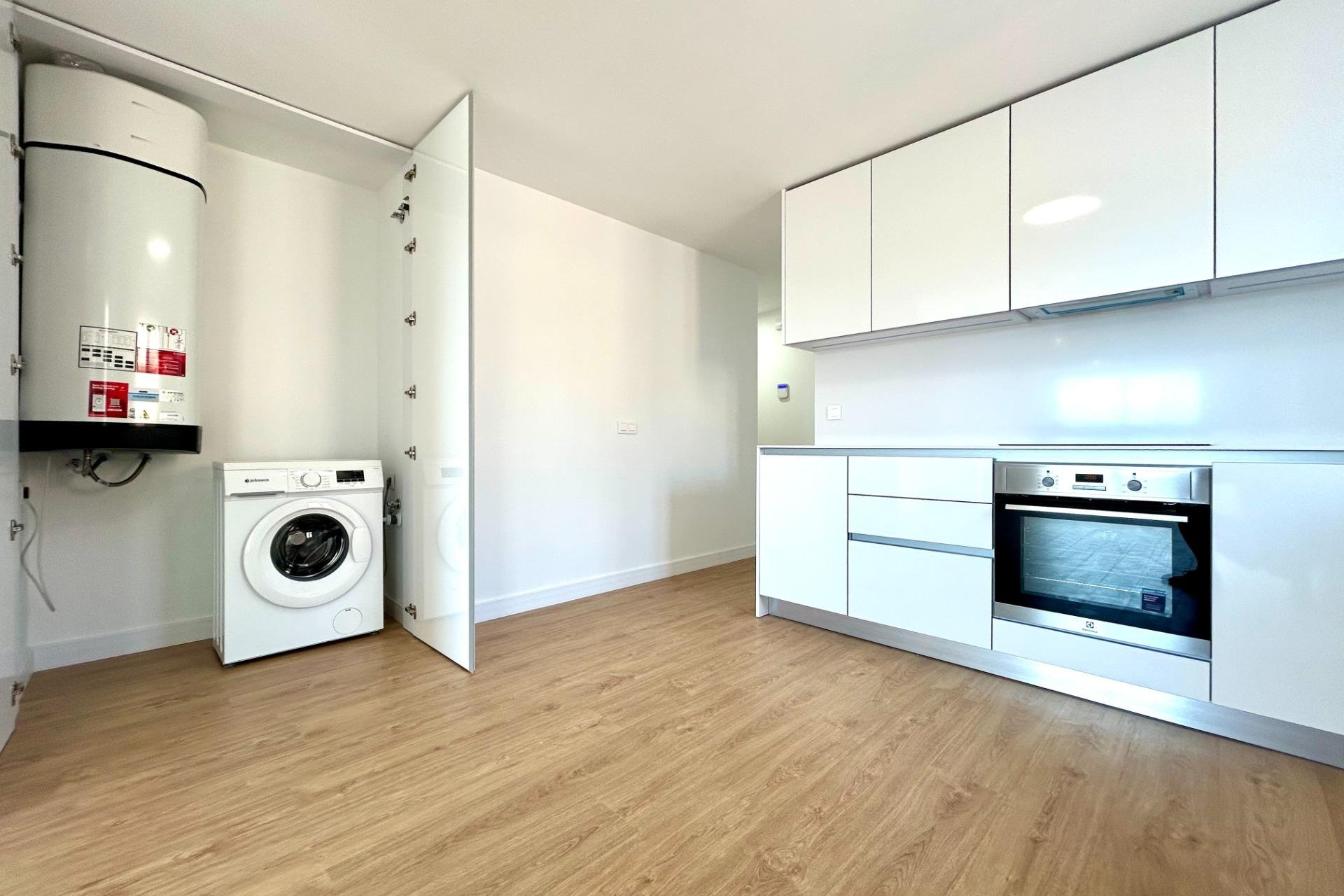 Resale - Apartment -
Orihuela Costa - PAU 8