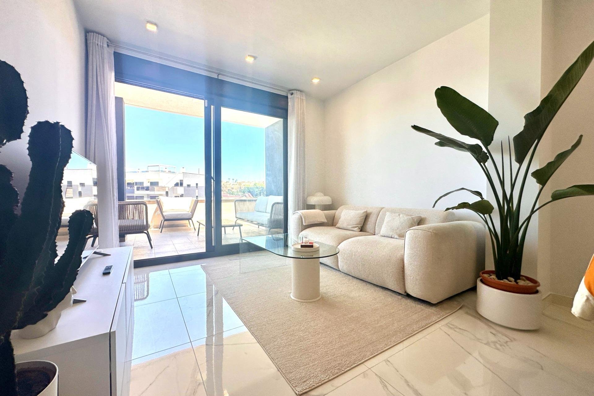 Resale - Apartment -
Orihuela Costa - PAU 8