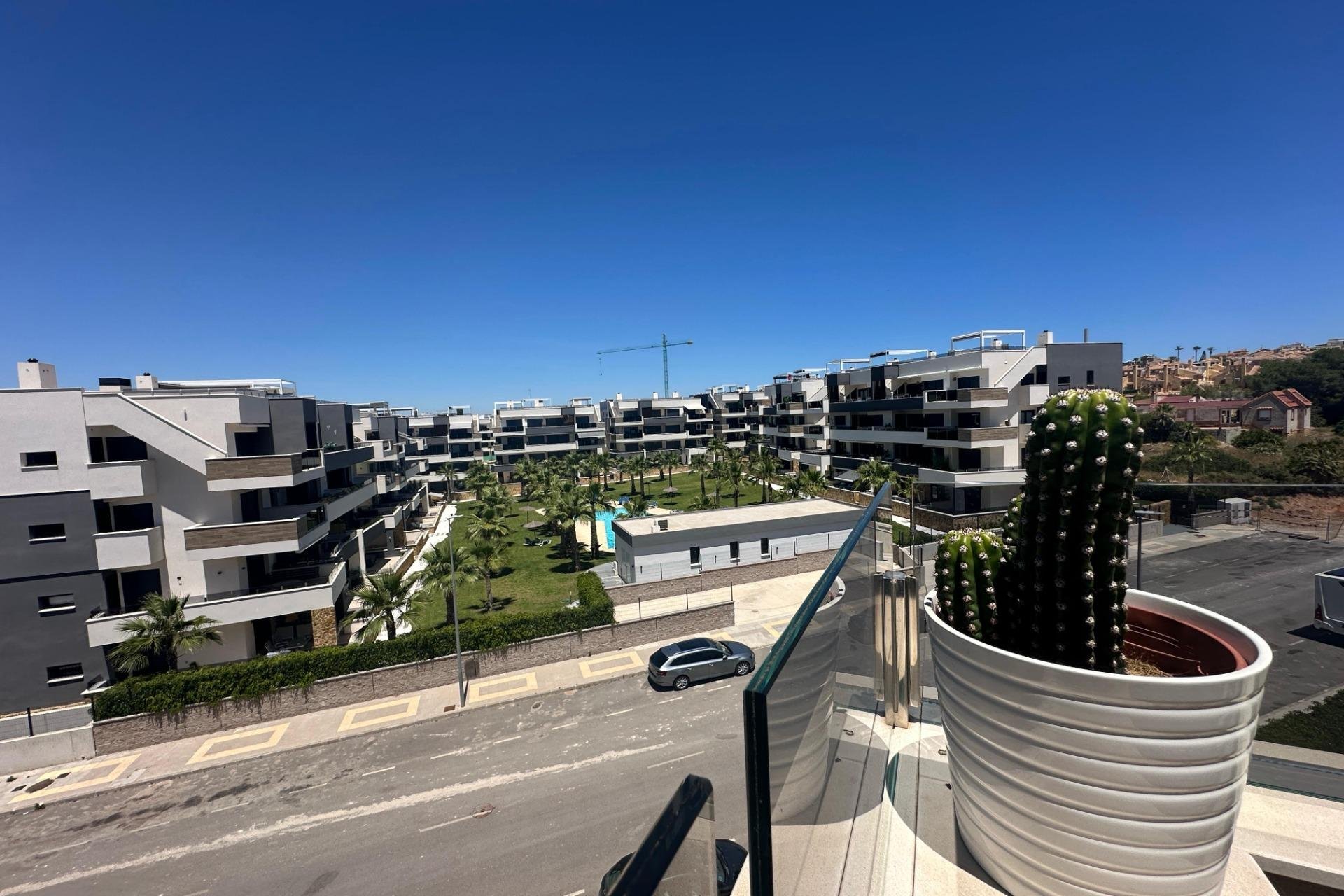 Resale - Apartment -
Orihuela Costa - PAU 8