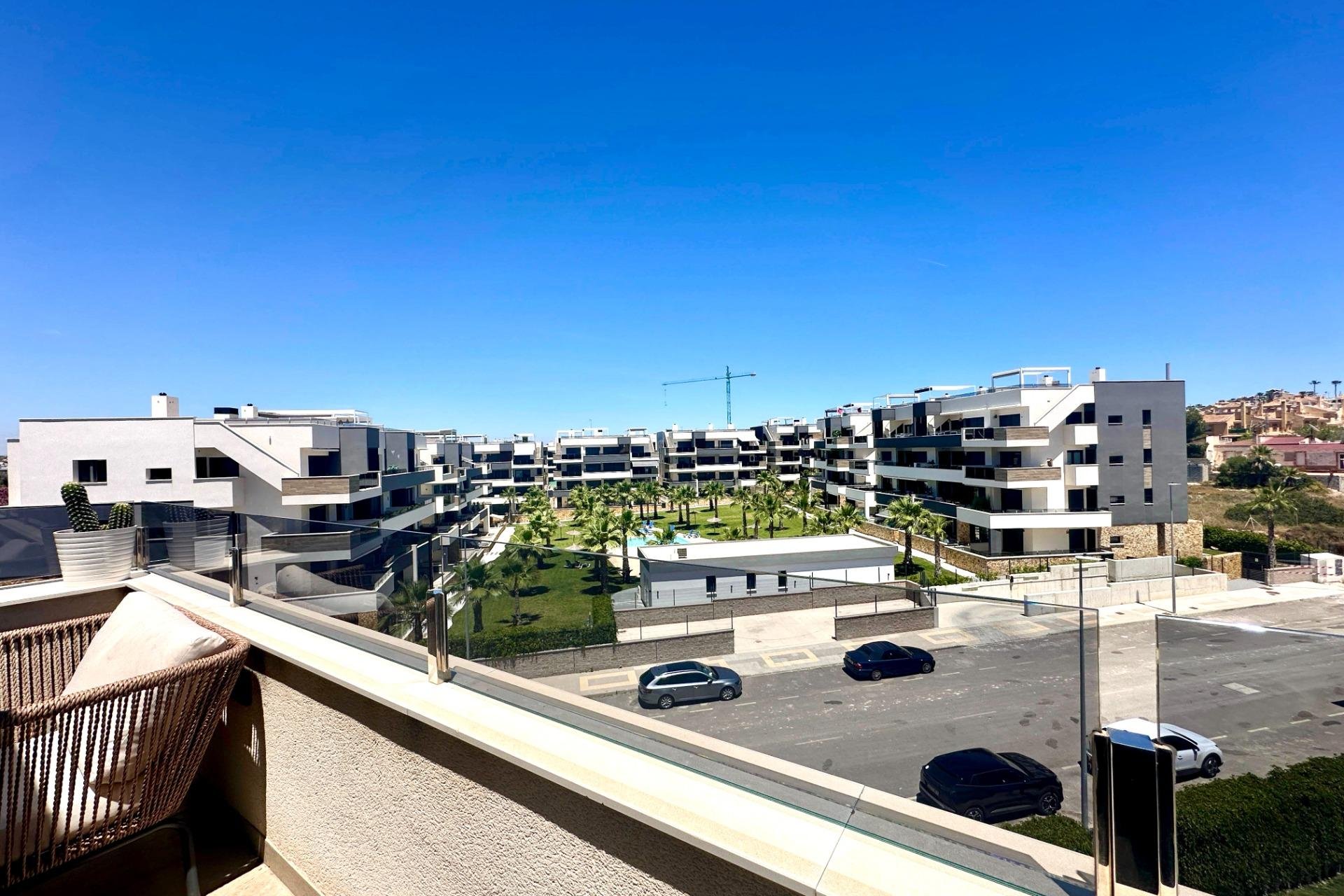 Resale - Apartment -
Orihuela Costa - PAU 8