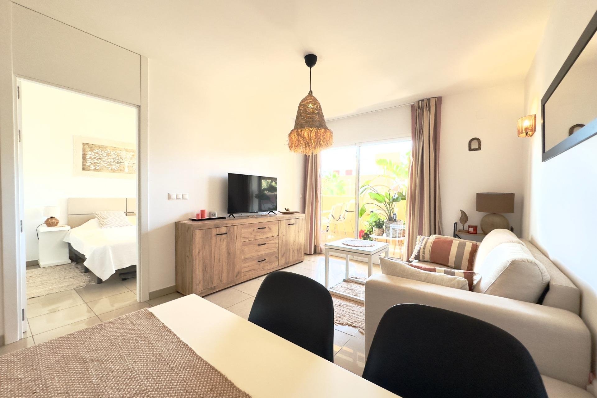 Resale - Apartment -
Orihuela Costa - Playa Flamenca