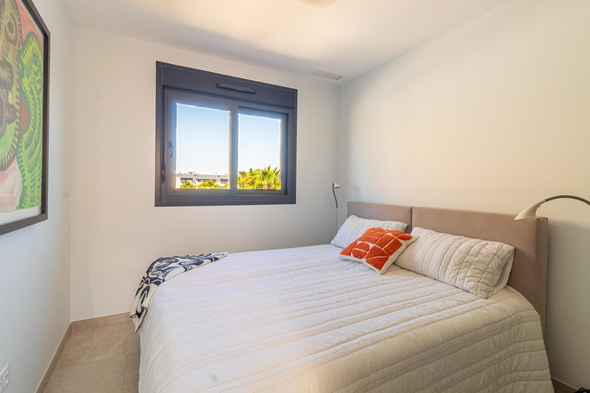 Resale - Apartment -
Orihuela Costa - Playa Flamenca